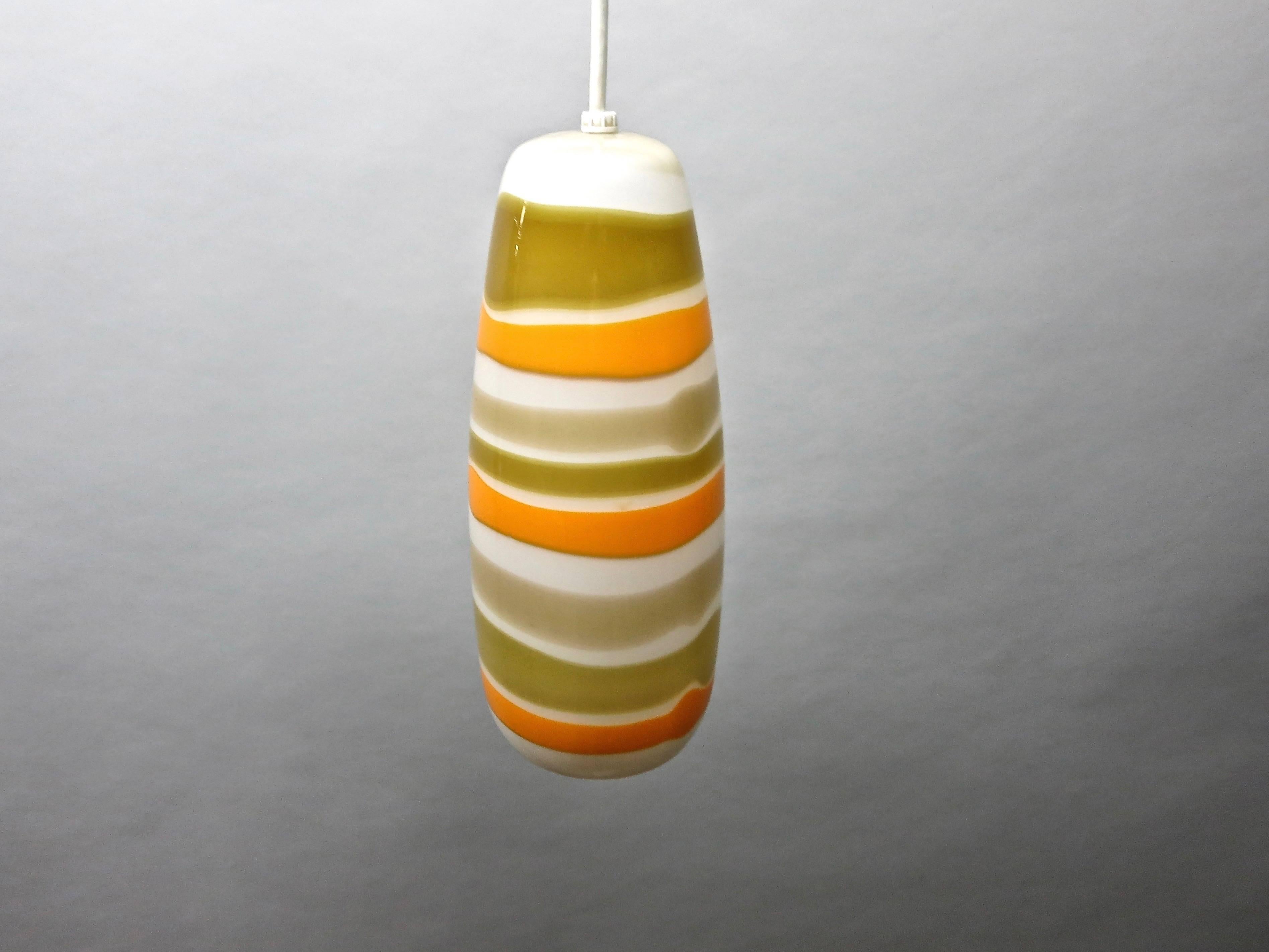 Single Glass Ceiling Light  By Massimo Vignelli for Venini, Made in Italy 1950s In Excellent Condition In Jersey City, NJ