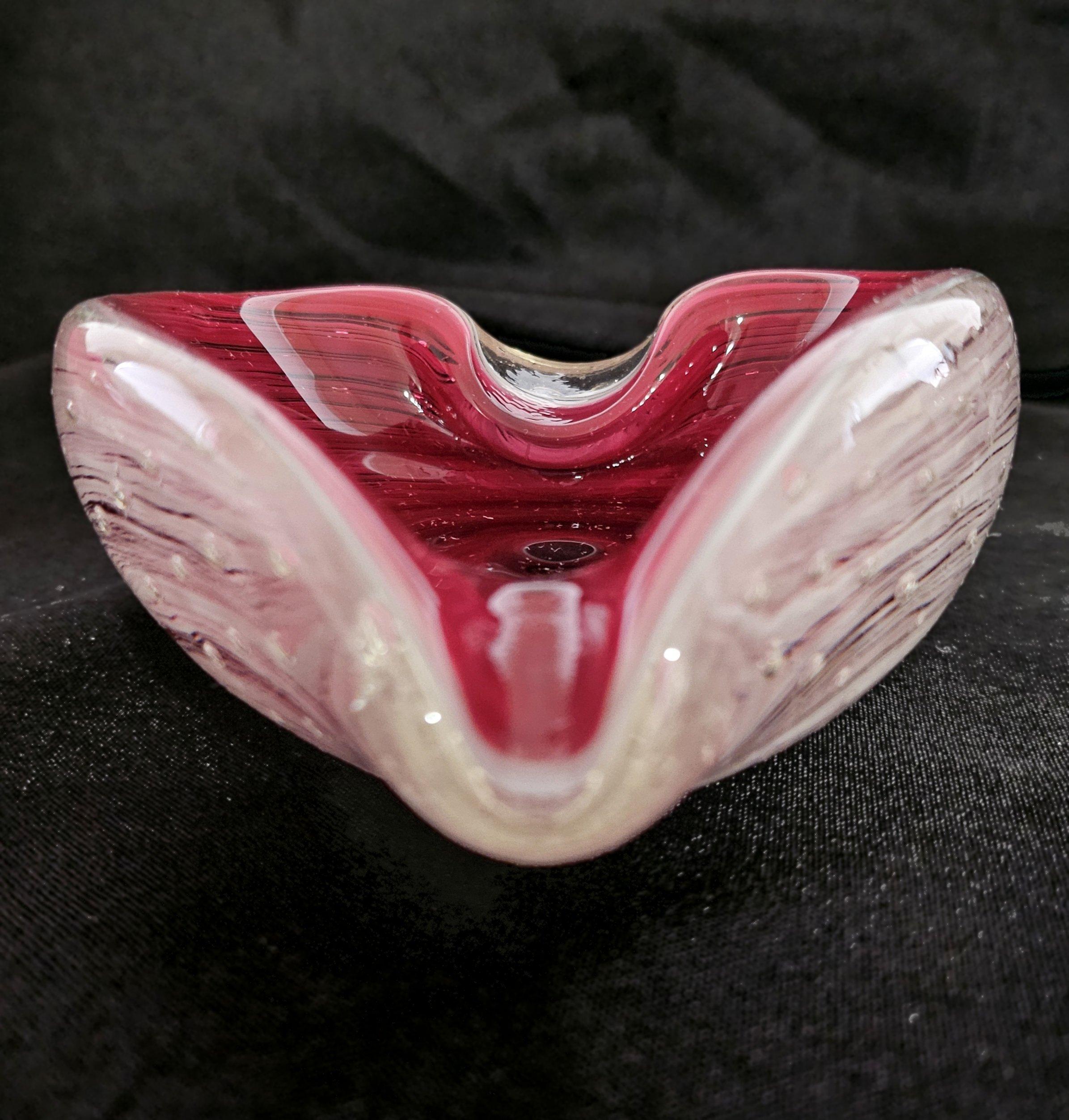 Murano Glass Heart-Shaped Bowl, Bullicante & Swirl, Barovier & Toso suspected For Sale 3