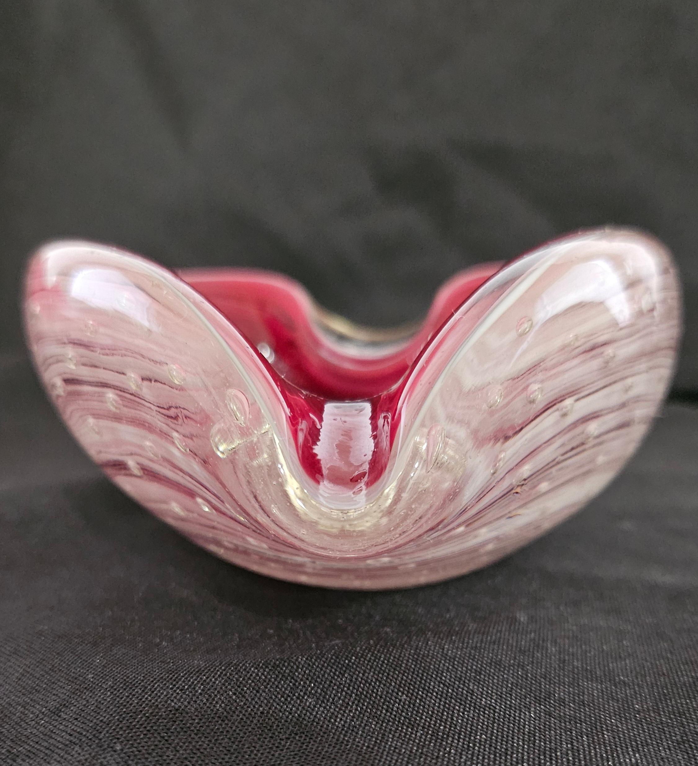 Murano Glass Heart-Shaped Bowl, Bullicante & Swirl, Barovier & Toso suspected For Sale 2