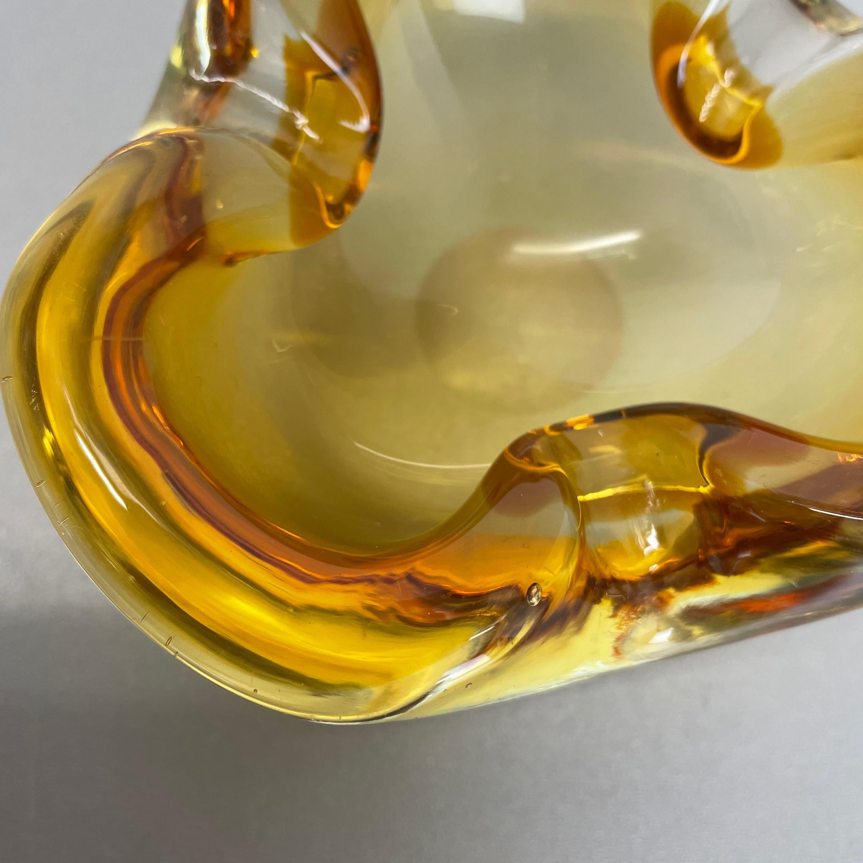 Cendrier en verre de Murano « Honey » avec éléments en coquillage Seguso Murano, Italie, 1970 4
