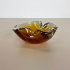 Murano Glass "Honey" Bowl Element Shell Ashtray Seguso Murano, Italy, 1970s