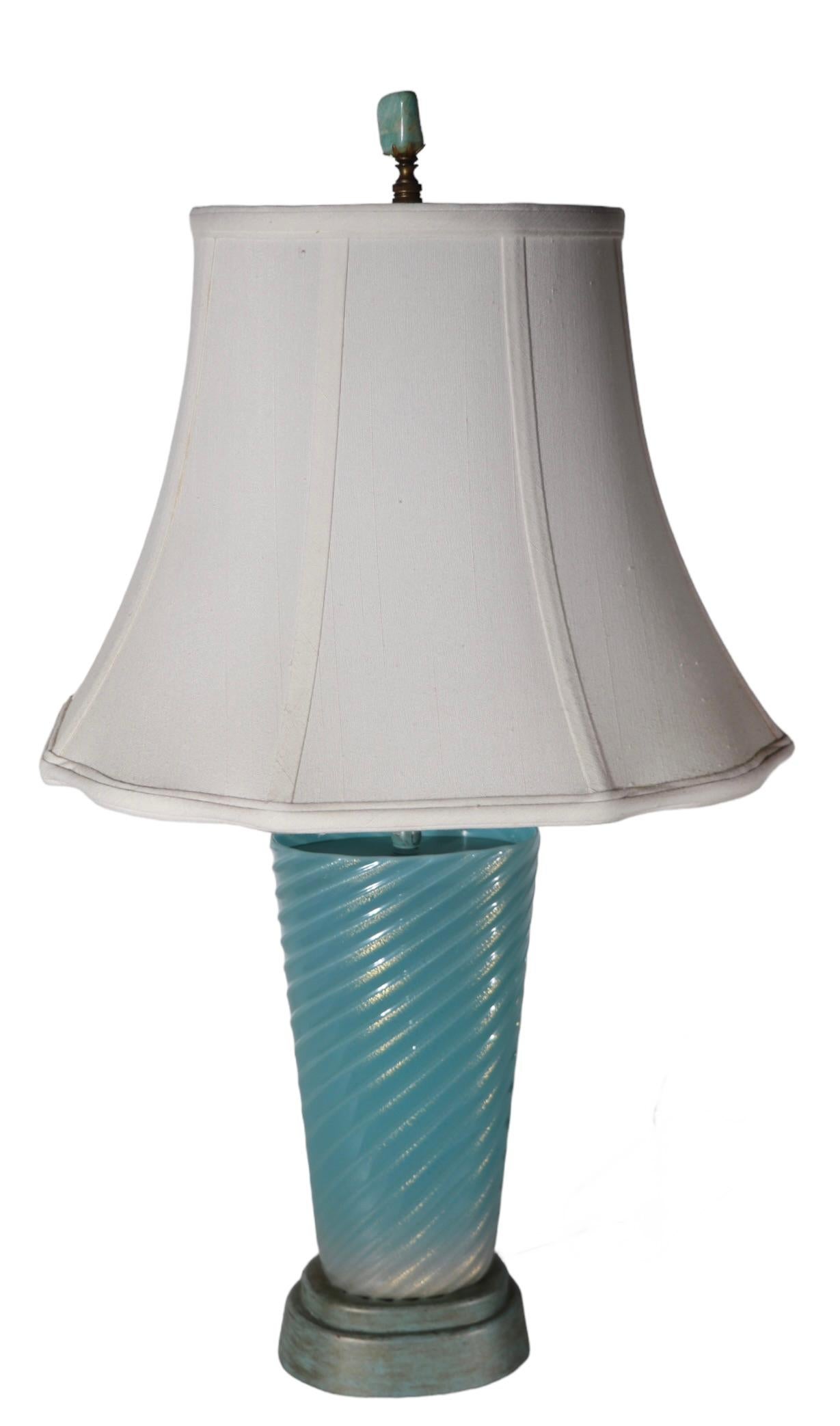 Lampe en verre de Murano tourbillonnant bleu avec inclusions d'or Fratelli Toso, Seguso  en vente 2