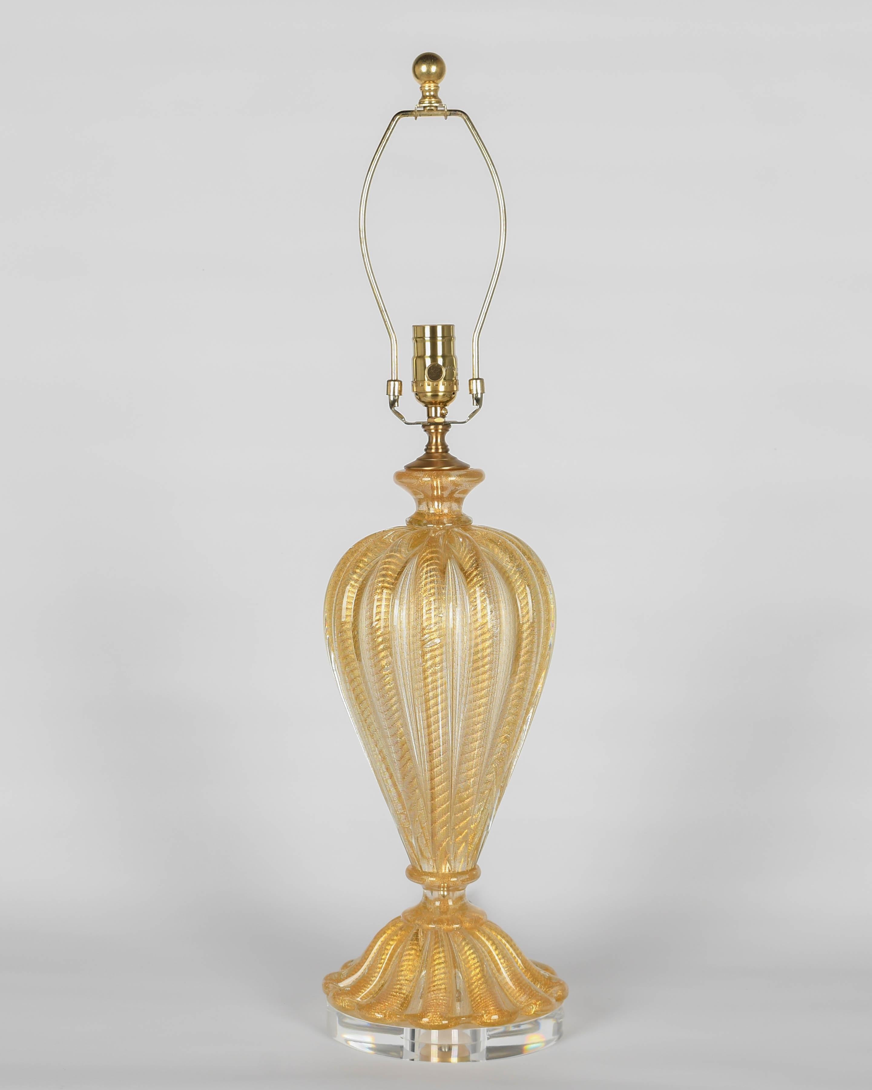 Lámpara de cristal de Murano de Barovier & Toso Moderno de mediados de siglo en venta