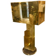 Lampe en verre de Murano en verre transparent infusé d
éclats d
or, abat-jour en laiton, 1970