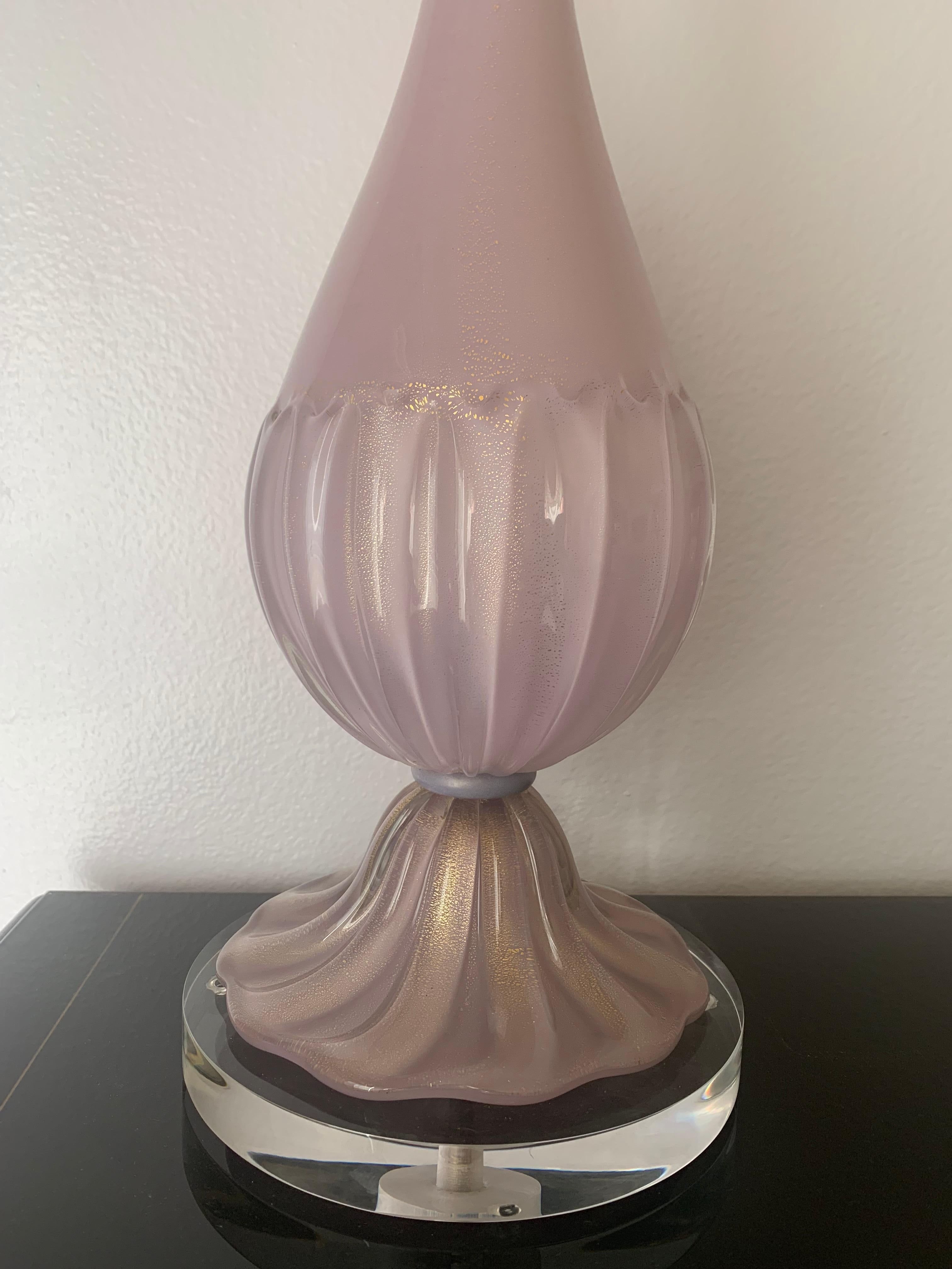 Hollywood Regency Murano Glass Lamp Lilac / Gold Flecks