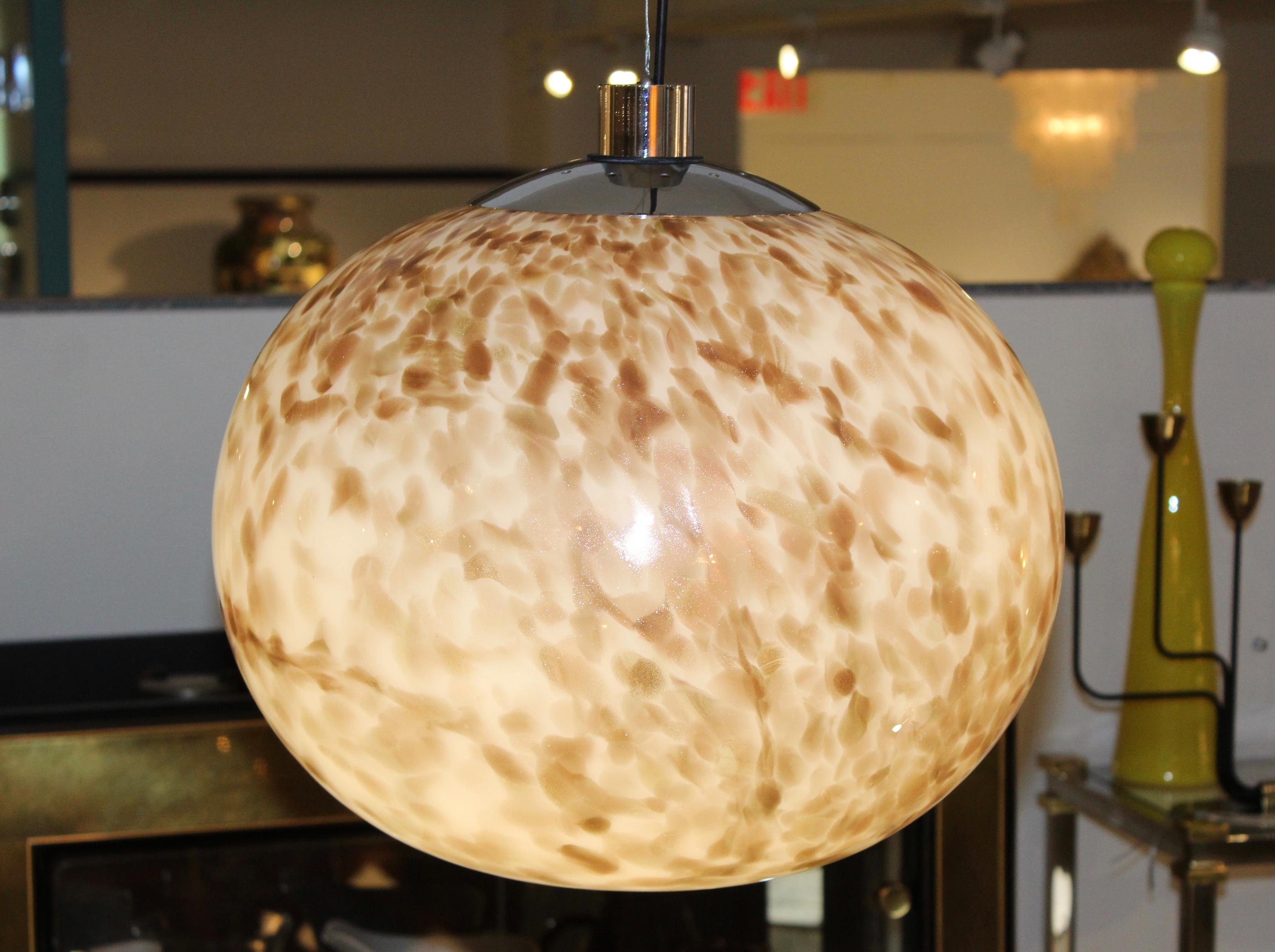 Late 20th Century 1970's Mid-Century Modern Murano Glass Pendant For Sale