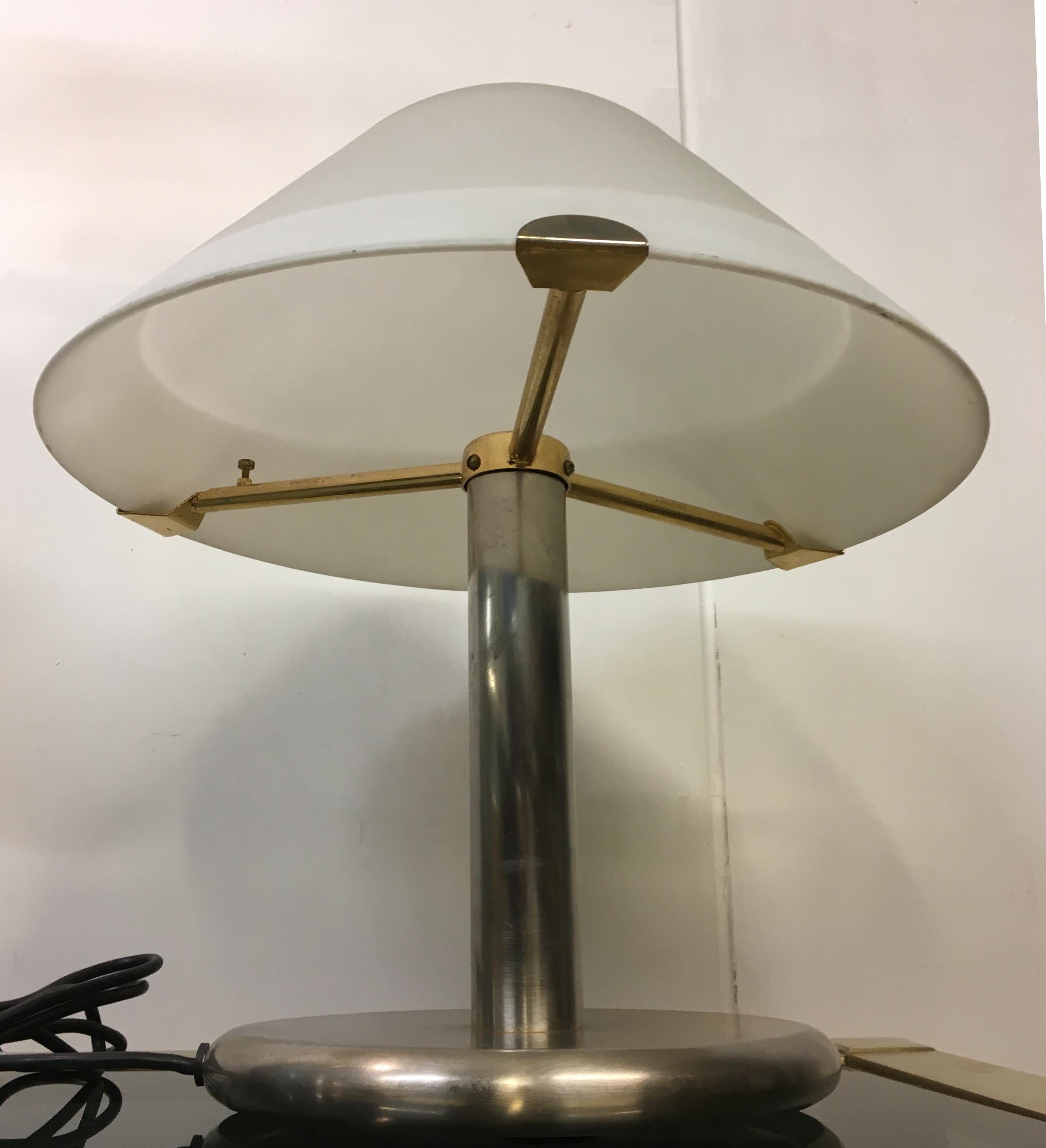 Mid-Century Modern Murano Glass Large Ve Art Table Lamp from the 1970s