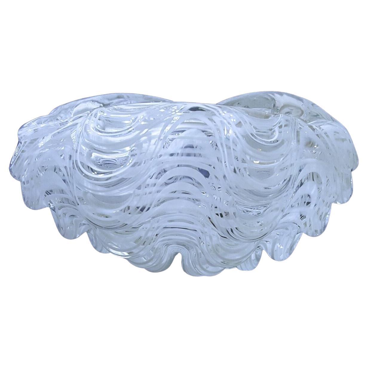 Murano Glass Lattimo Filigrana Waterfall Bowl by Ercole Barovier In Good Condition For Sale In Warrenton, OR