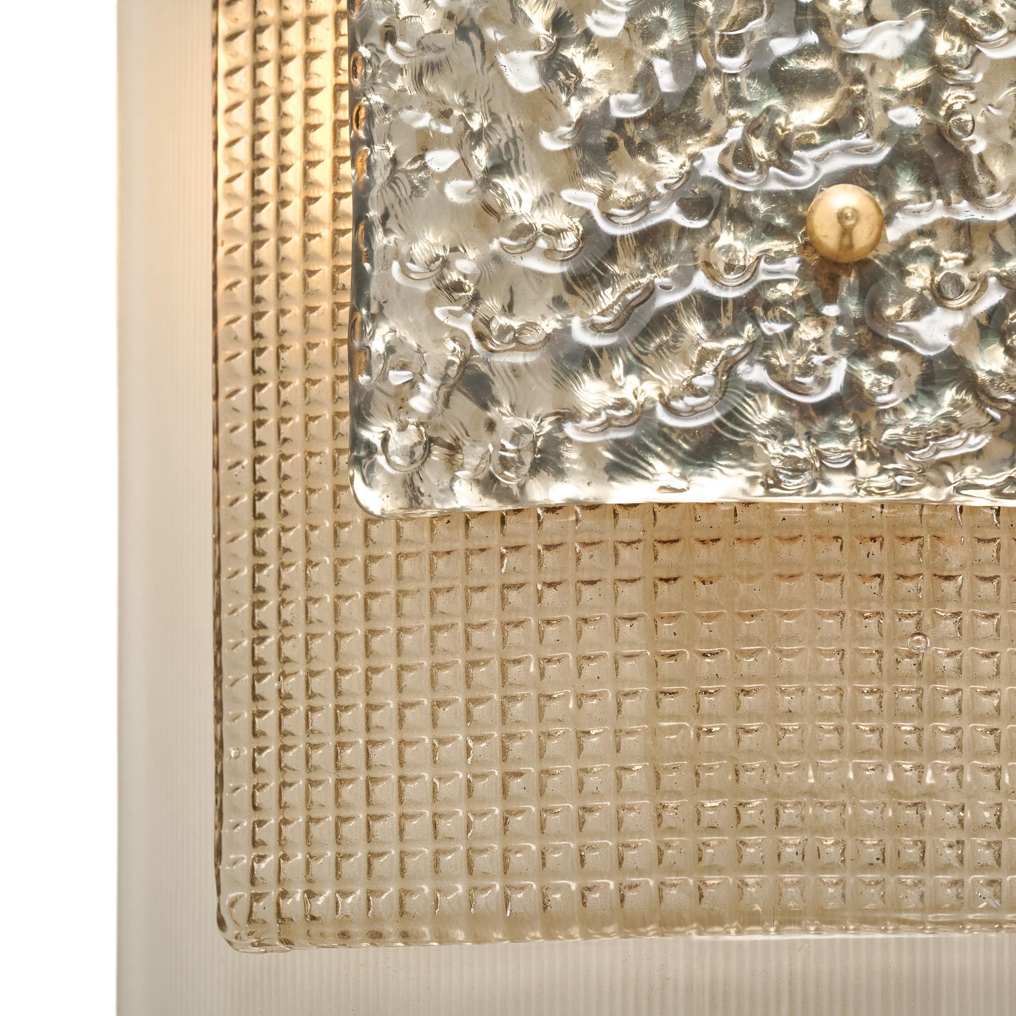 Applique in vetro di Murano a strati con foglie d'argento In condizioni Nuovo in vendita a Austin, TX