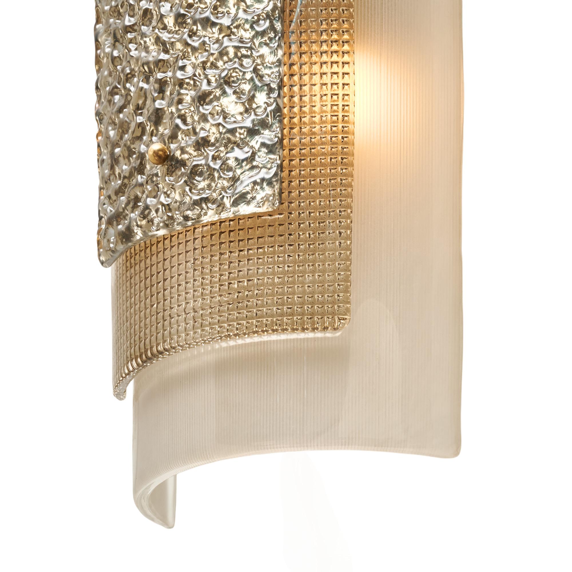 Applique in vetro di Murano a strati con foglie d'argento in vendita 1