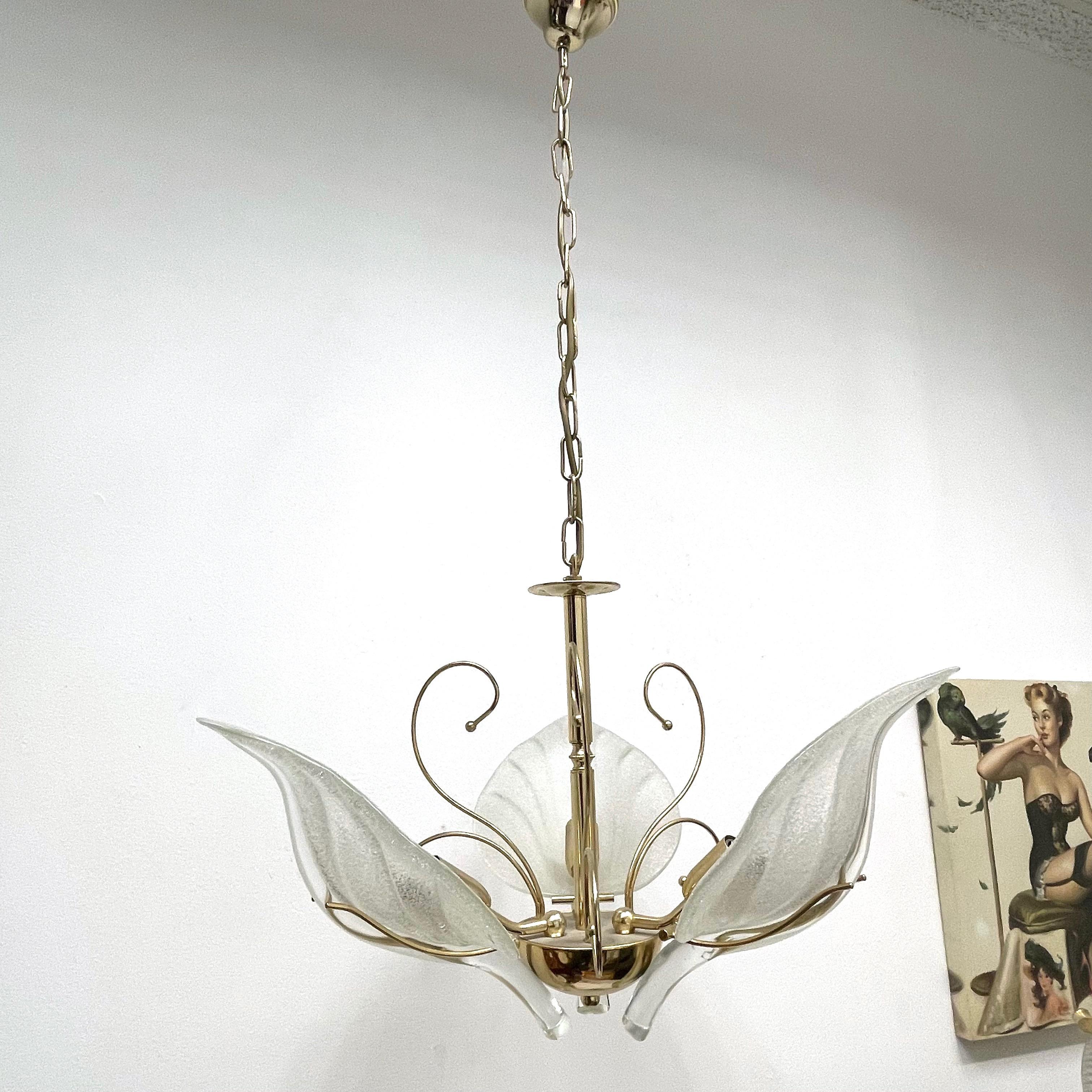 Murano Glass Leaf and Brass Chandelier by Massive Leuchten Germany, 1960s  In Good Condition In Nuernberg, DE