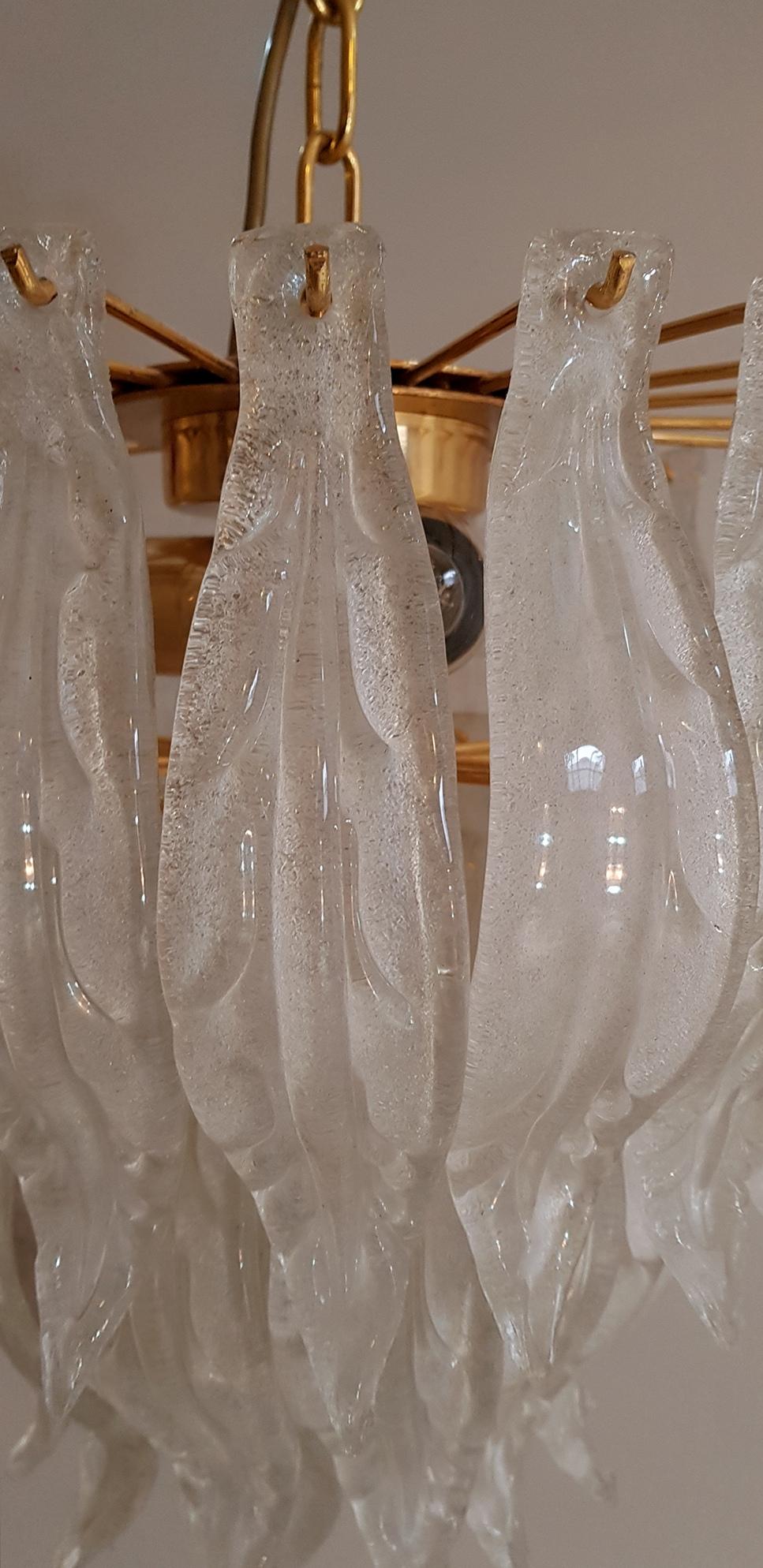 Murano Glass Leaf Chandelier, 1970s In Excellent Condition In Albano Laziale, Rome/Lazio