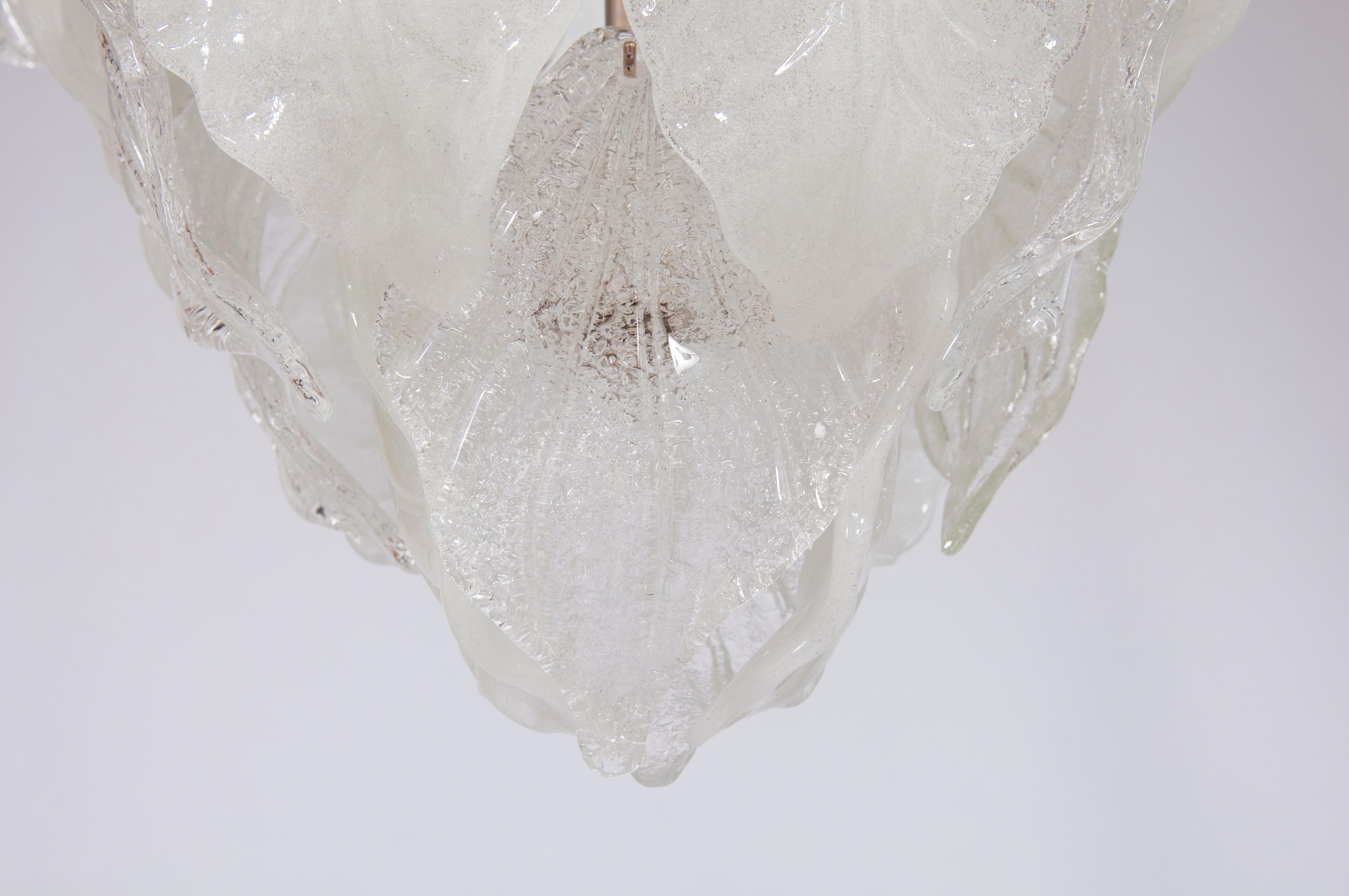 Kronleuchter aus Muranoglas mit Blättern von Vintage Murano Gallery, 1980 im Angebot 9