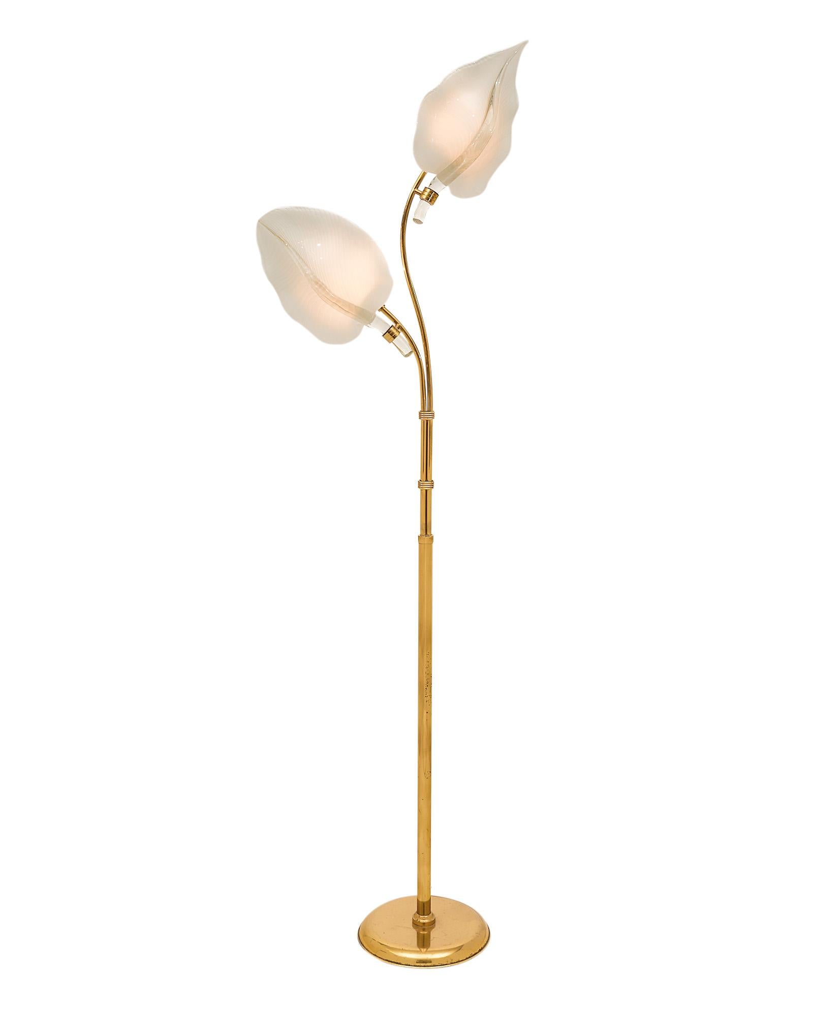 Murano Glas Blatt Stehlampe (Moderne der Mitte des Jahrhunderts) im Angebot