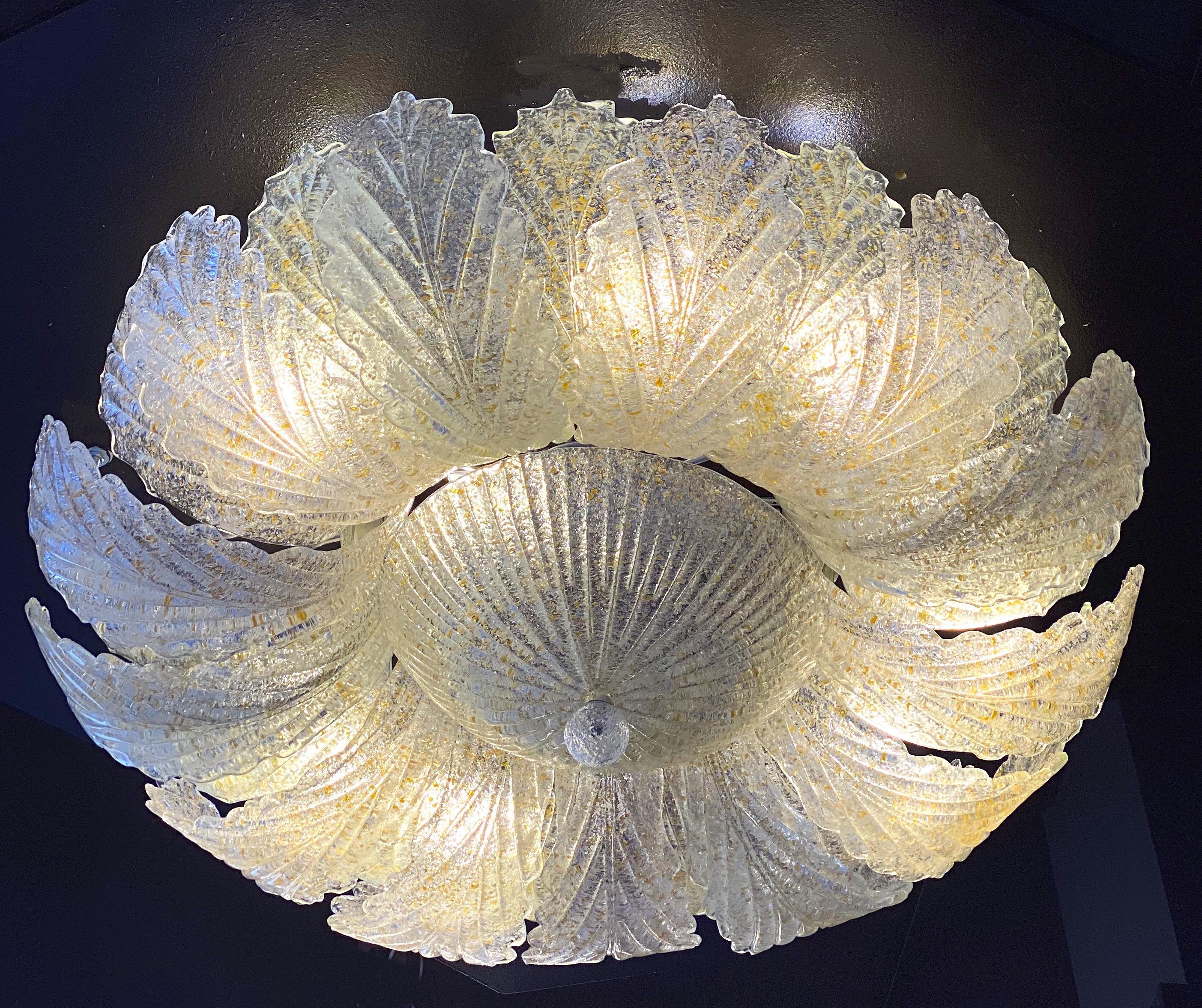 Murano Glass Leave Flush Mount oder Ceiling Lights im Angebot 3