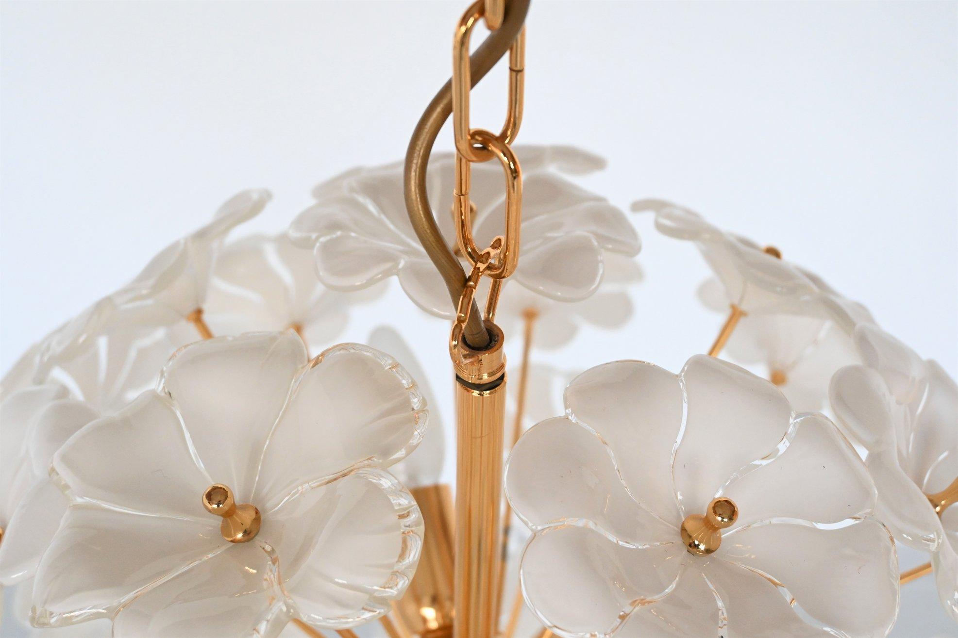 Late 20th Century Murano Glass Lotus Sputnik Chandelier, Italy, 1970