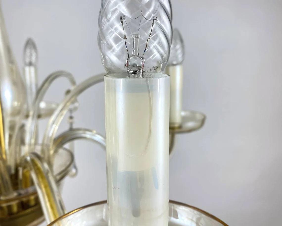 Fin du 20e siècle Ravissant lustre italien en verre de Murano, années 1970 en vente