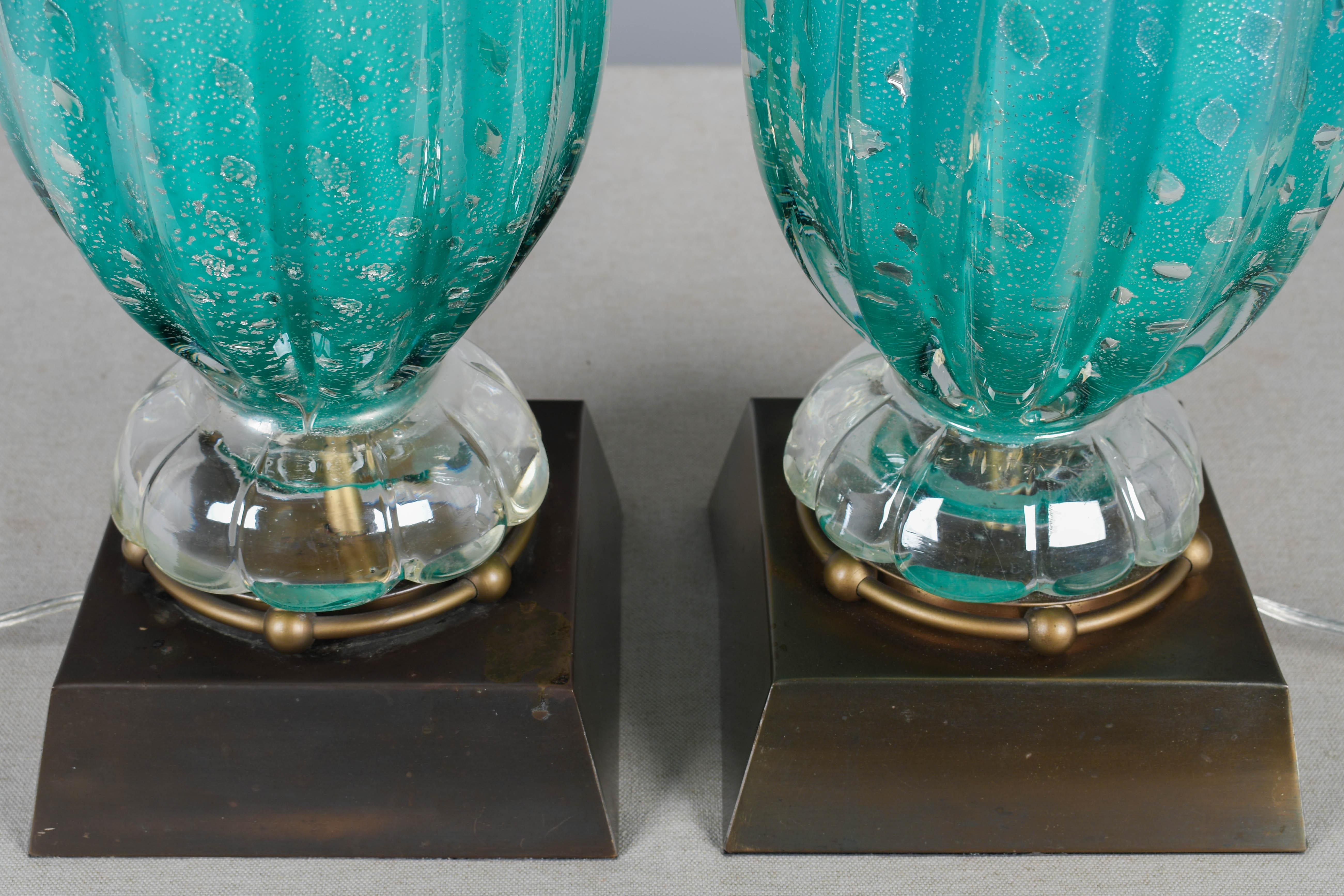 Paire de lampes du milieu du siècle en verre de Murano en vente 2