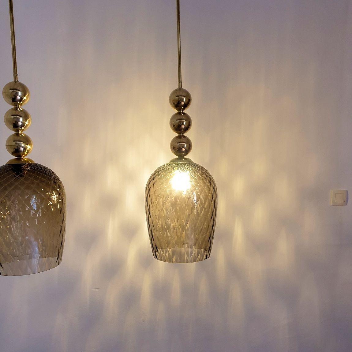 Murano glass Mid Century pendants - a pair In Excellent Condition For Sale In Dallas, TX