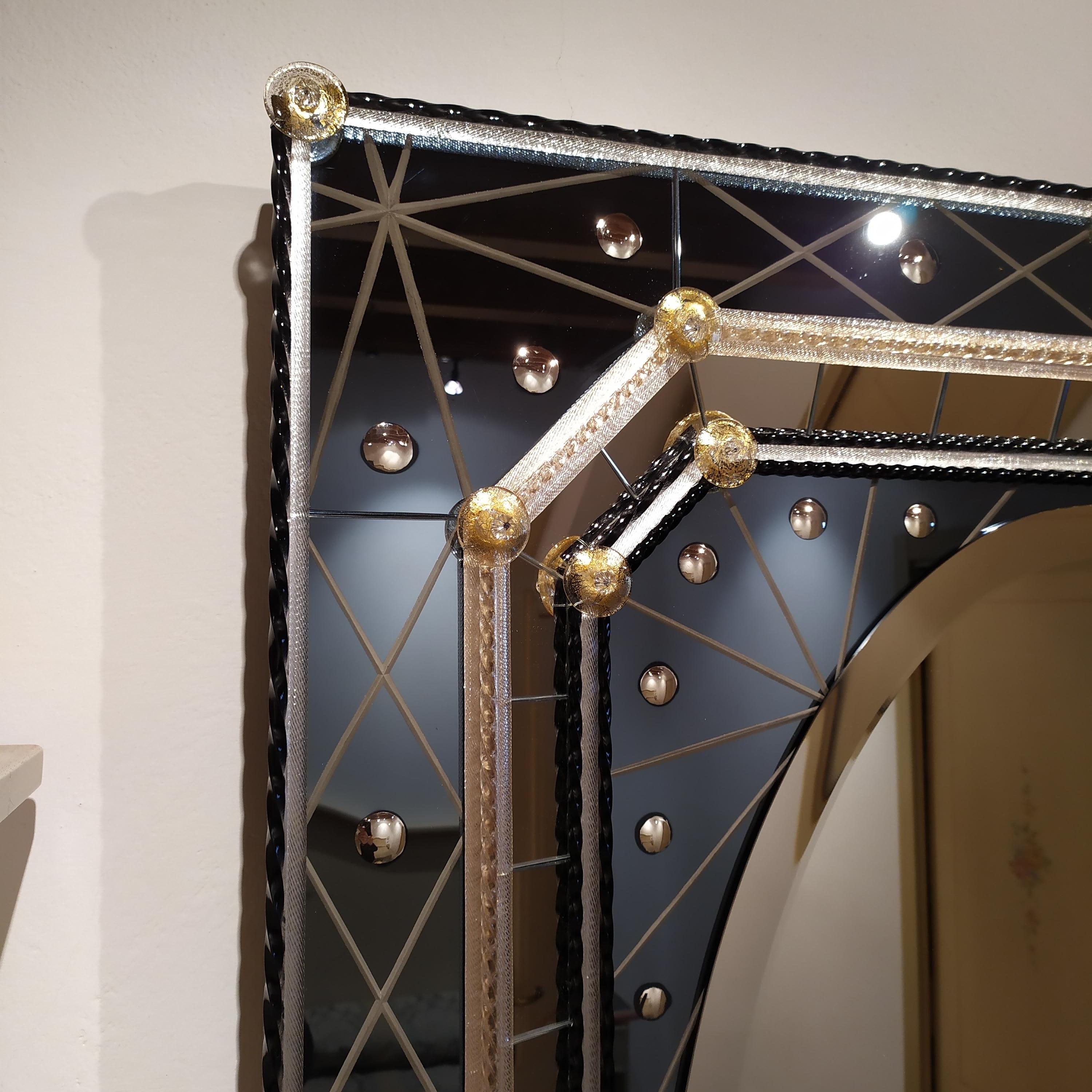 Muranoglas-Spiegel mit polierter Blasengravur auf Stahl-Color-Spiegel (21. Jahrhundert und zeitgenössisch) im Angebot