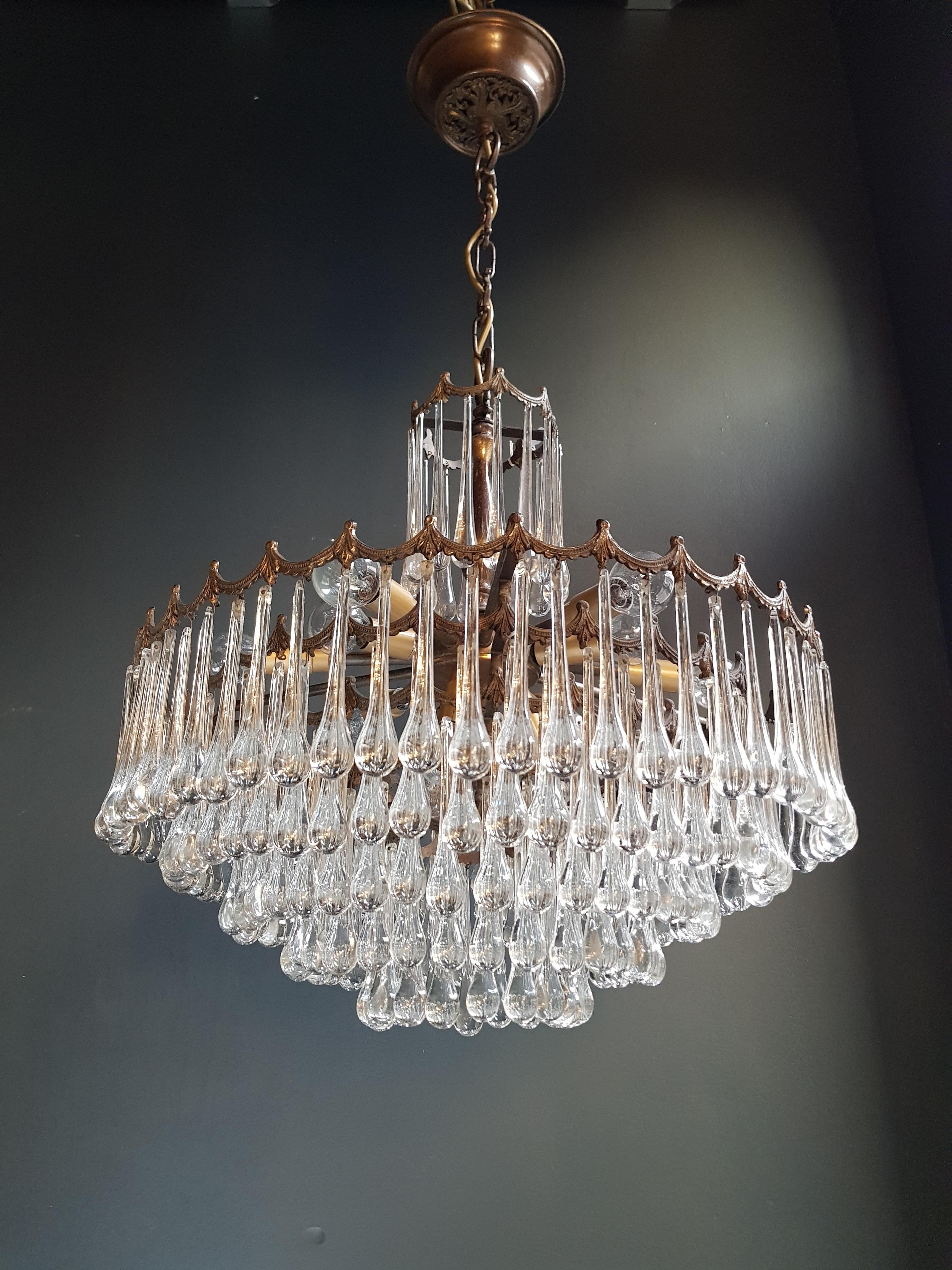 Murano glass modern crystal chandelier antique ceiling lamp lustre brass, 1950s.

Measures: Total height 95 cm, height without chain 53 cm, diameter 55 cm. Weight (approximately): 13 kg.

Number of lights: 12-light bulb sockets: E14 Material: