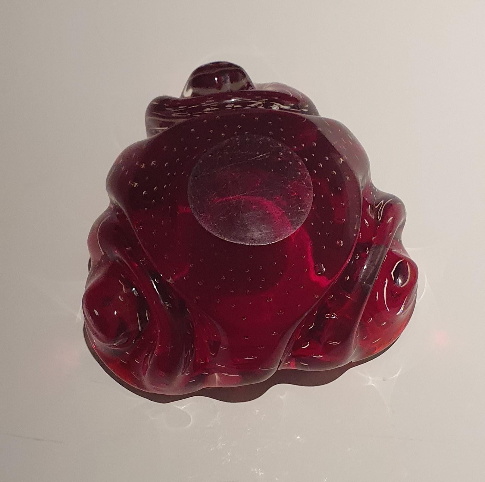 Murano Glass mouthblown dish with undulating curled edges and tiny bubbles For Sale 4