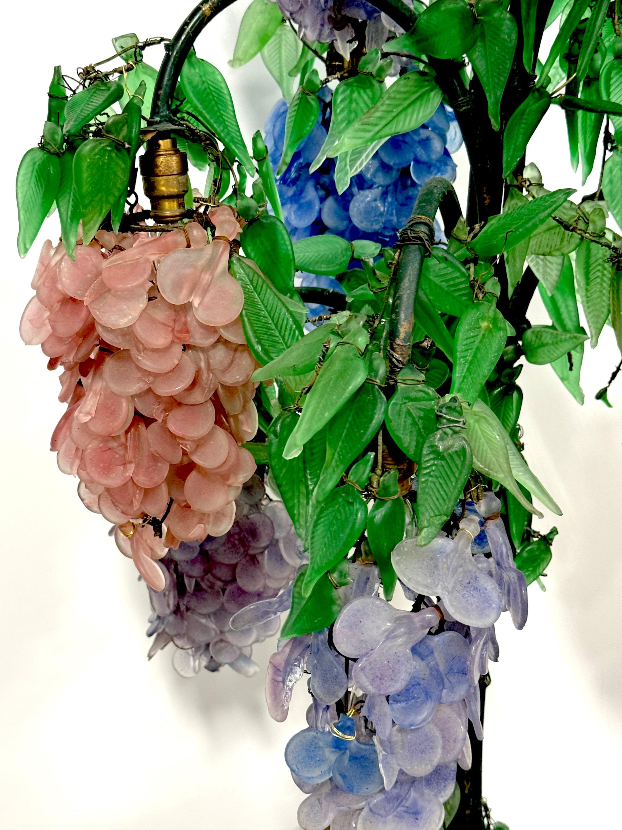 Murano Glass Multi-Colored Wisteria 7 Tiered Table Lamp, Circa 1950 In Good Condition In West Palm Beach, FL