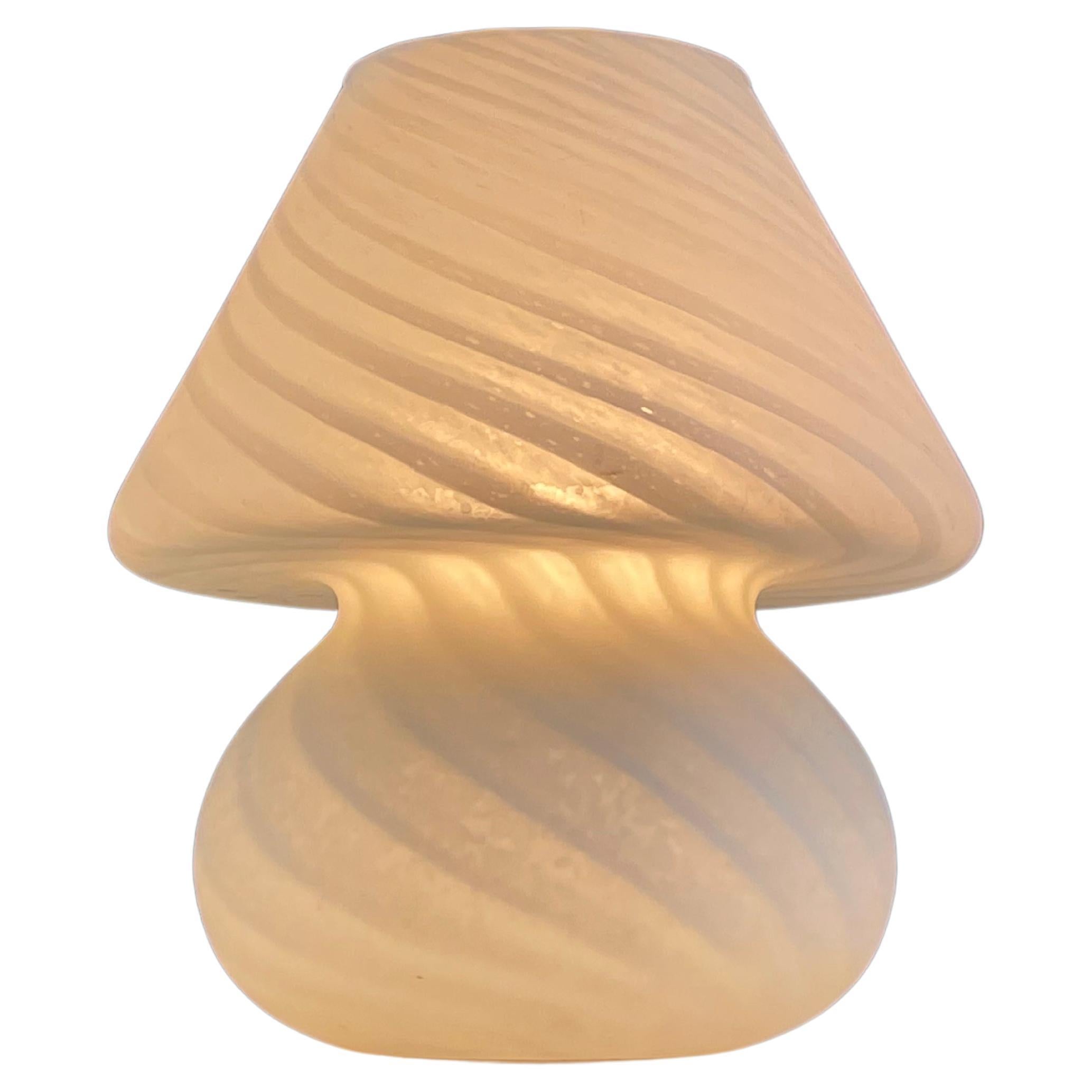Murano Glas Pilzlampe, 1970er Jahre im Angebot