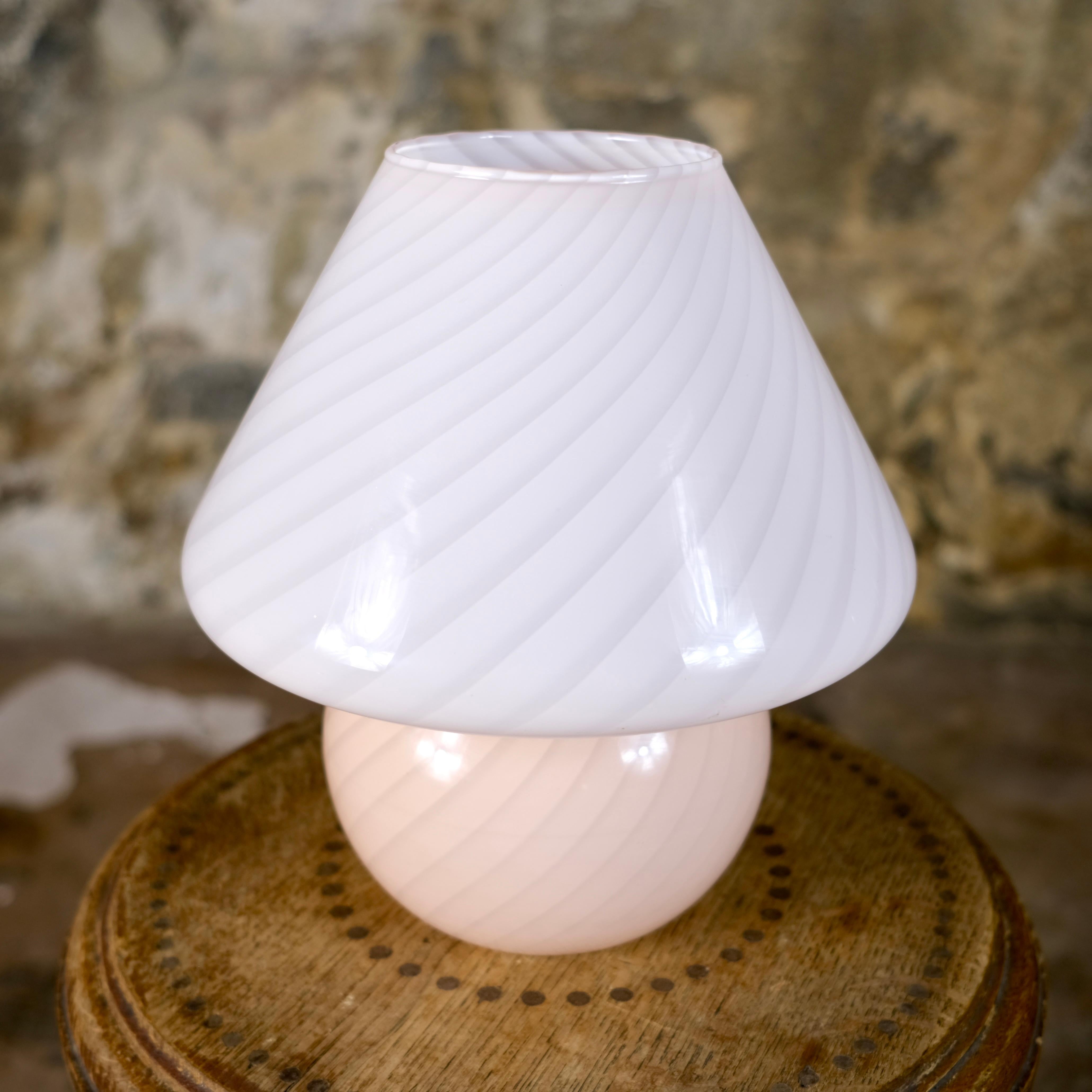 Italian Murano glass mushroom lamp, pinky tone, made in Italy, 1970s