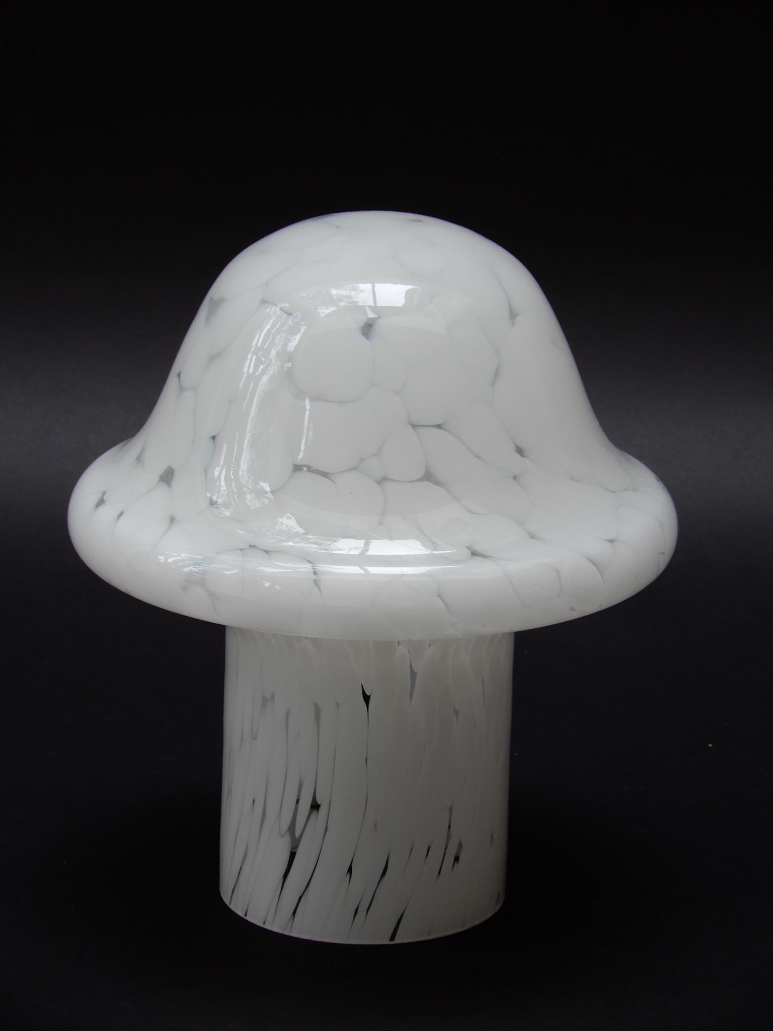 20th Century Murano Glass Mushroom Shaped Table Lamp, 1970s
