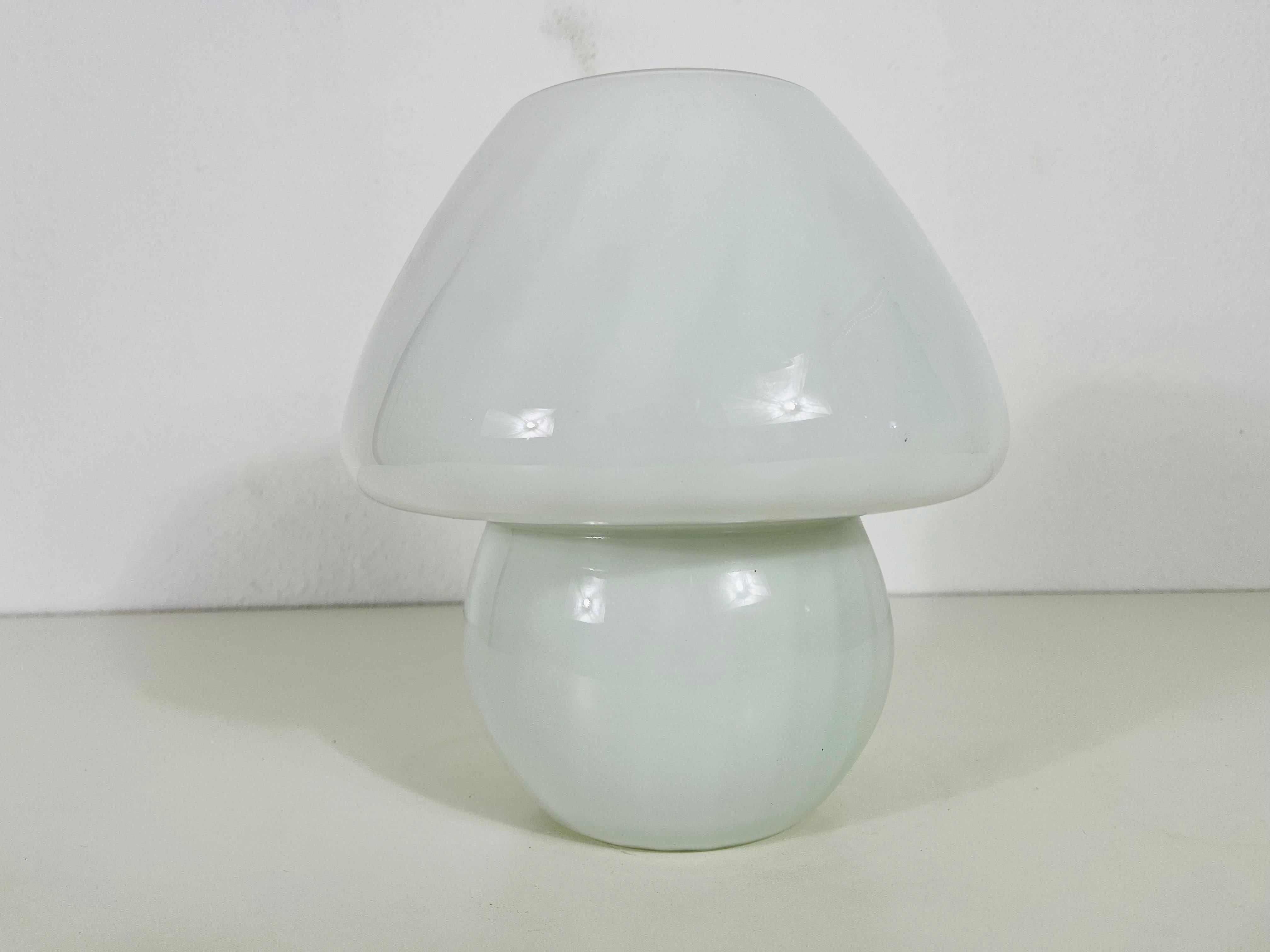 Italian Murano Glass Mushroom Table Lamp by Vetri D‘Arte, Italy, 1970s For Sale