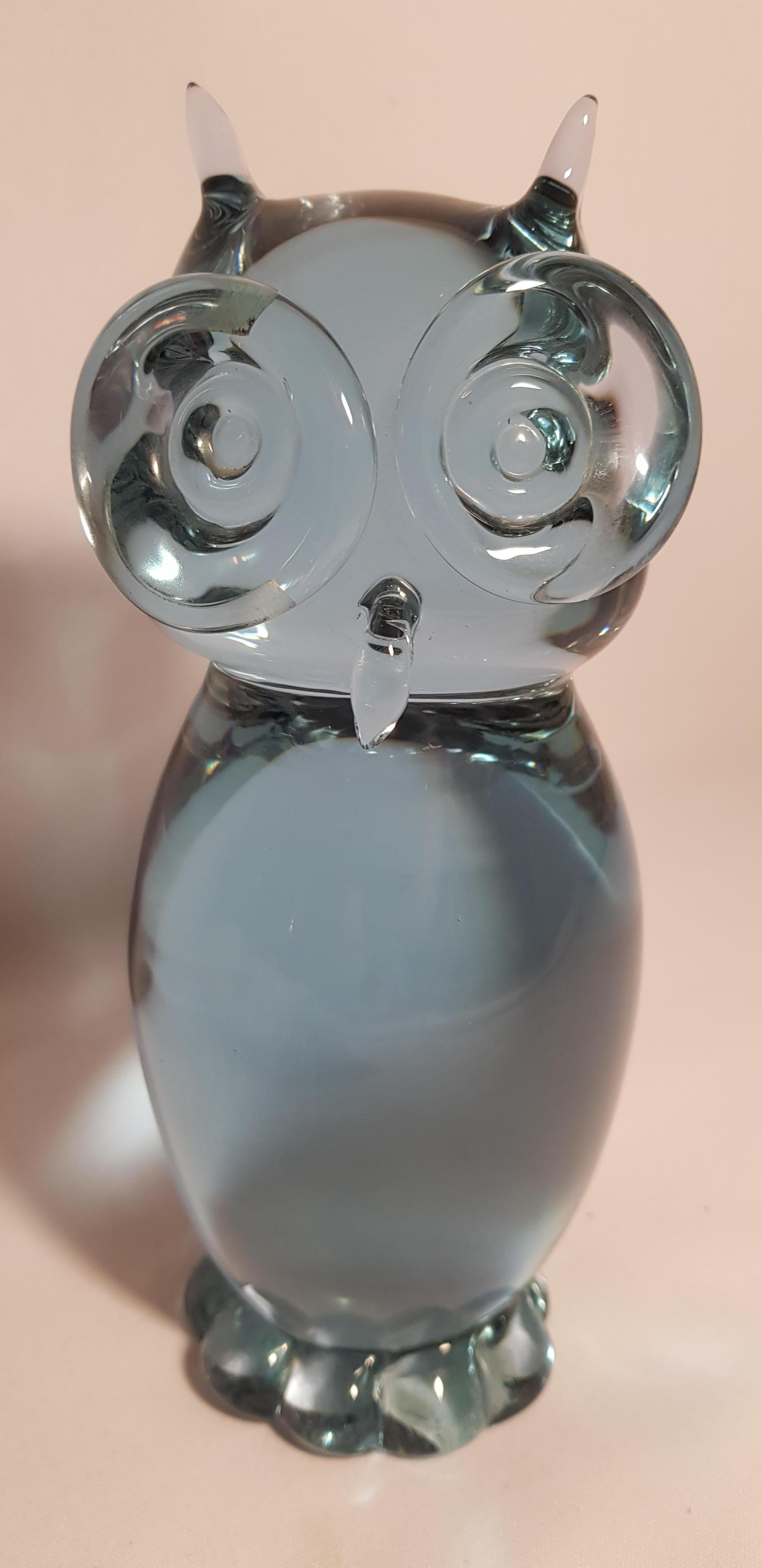 Murano Glass Neodymium Alexandrite Owl Signed by Licio Zanetti In Excellent Condition For Sale In Grantham, GB