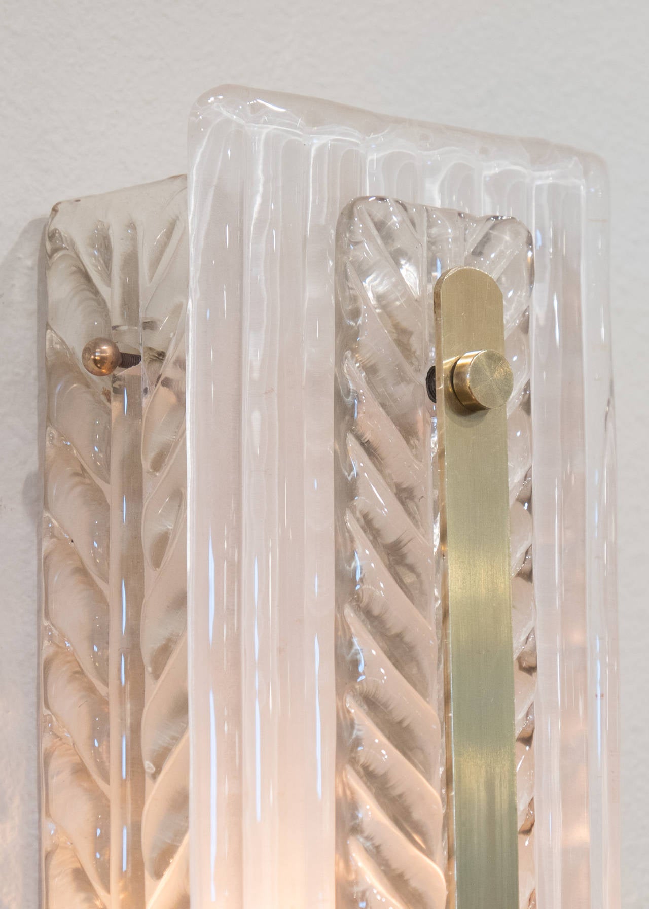 Murano Glass Pair of Chevron Sconces In Excellent Condition For Sale In Austin, TX