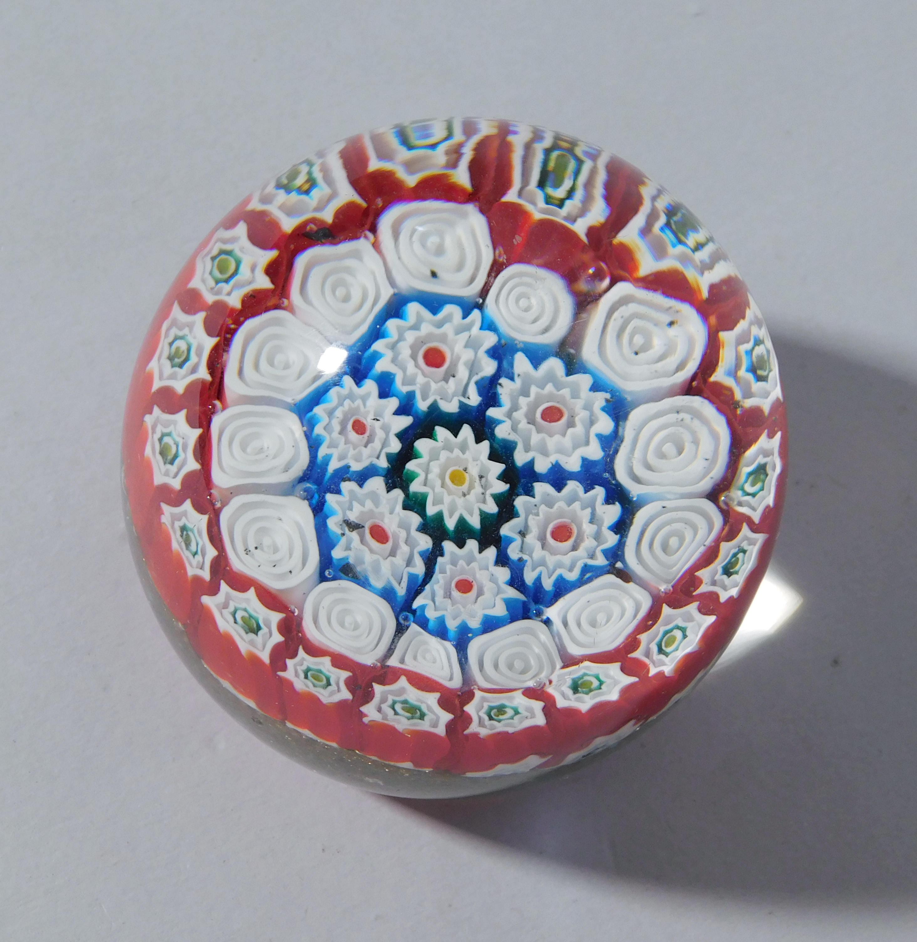 Fermacarte in vetro di Murano In condizioni buone in vendita a Los Angeles, CA