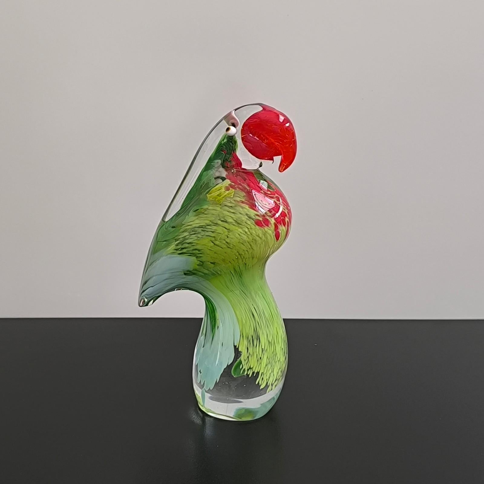 Escultura loro de cristal de Murano, Pisapapeles Hecho a mano en venta