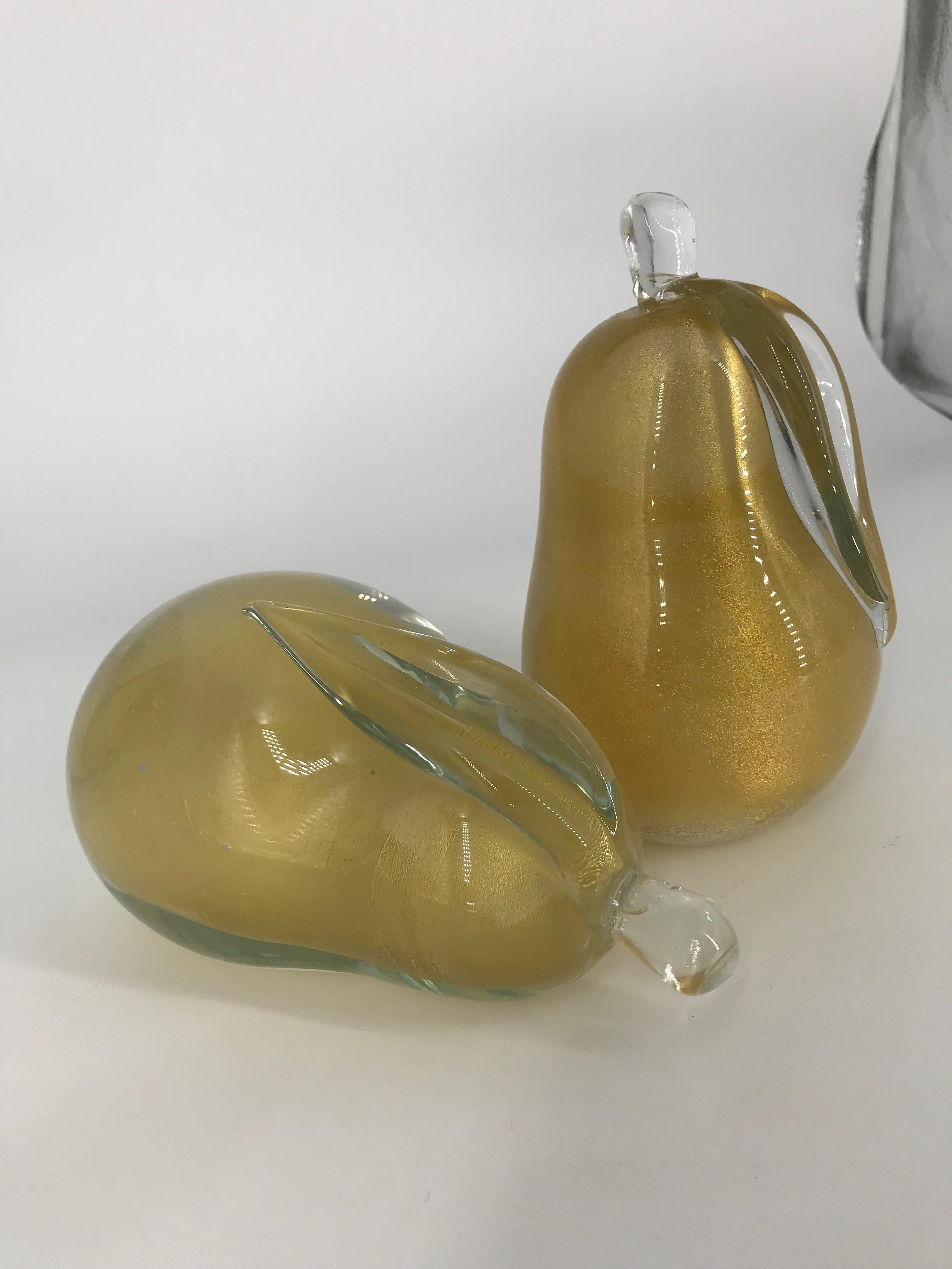 Modern Oranment Murano Glass Pears, Made in Italy, 2000's gold, set of 2
