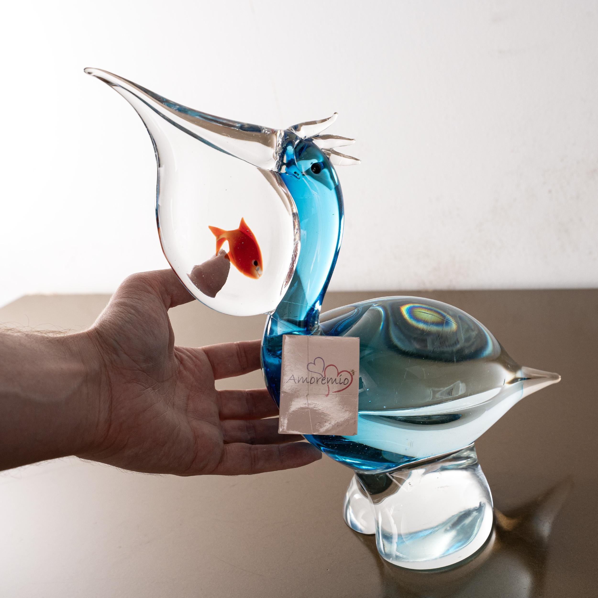 Murano Glass Pelican Sculpture with Goldfish – Handcrafted in Italy, 1980s For Sale 2