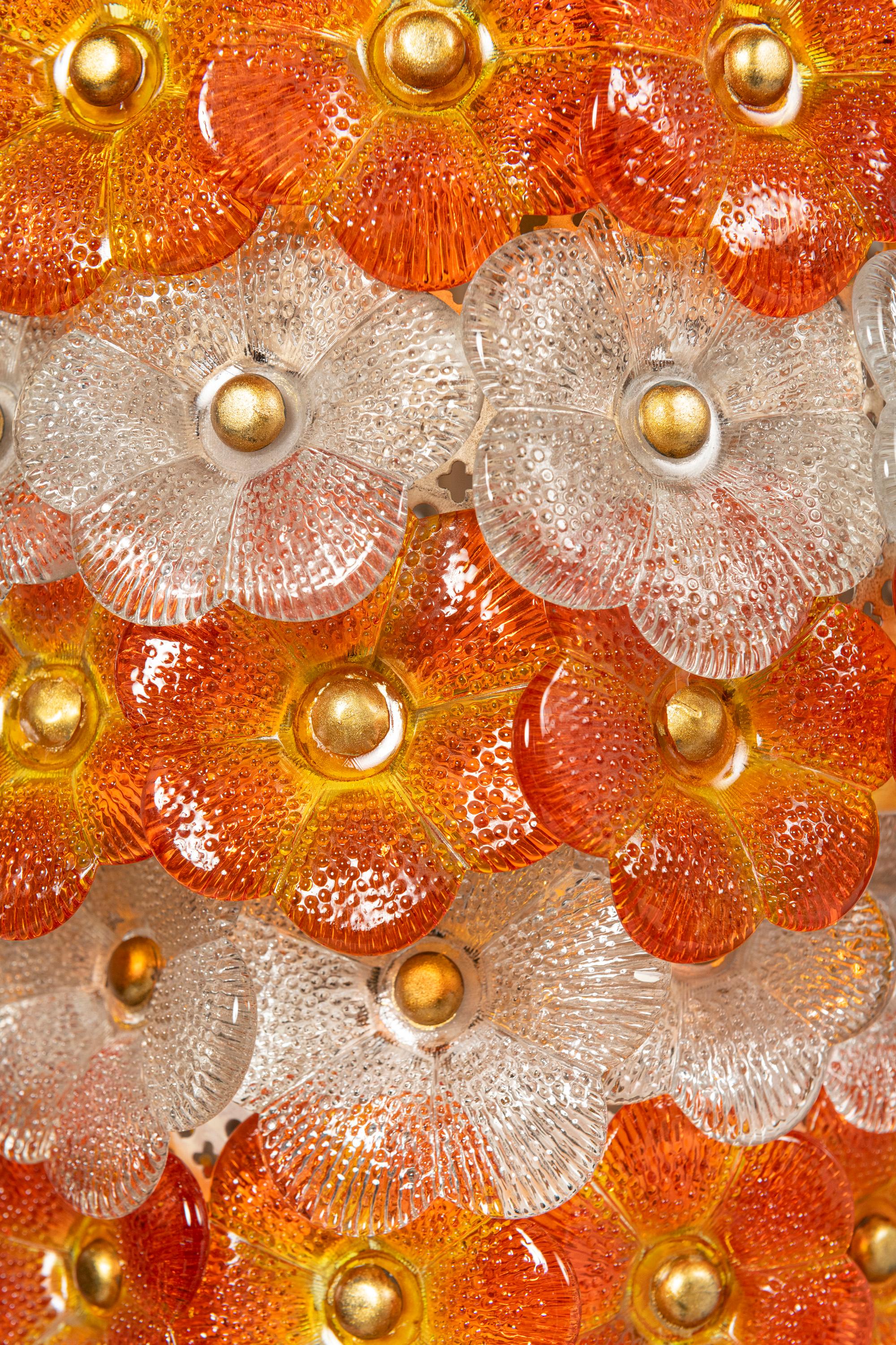 Murano Glass Pendant, Italy, circa 1960. In Good Condition For Sale In Buenos Aires, Buenos Aires