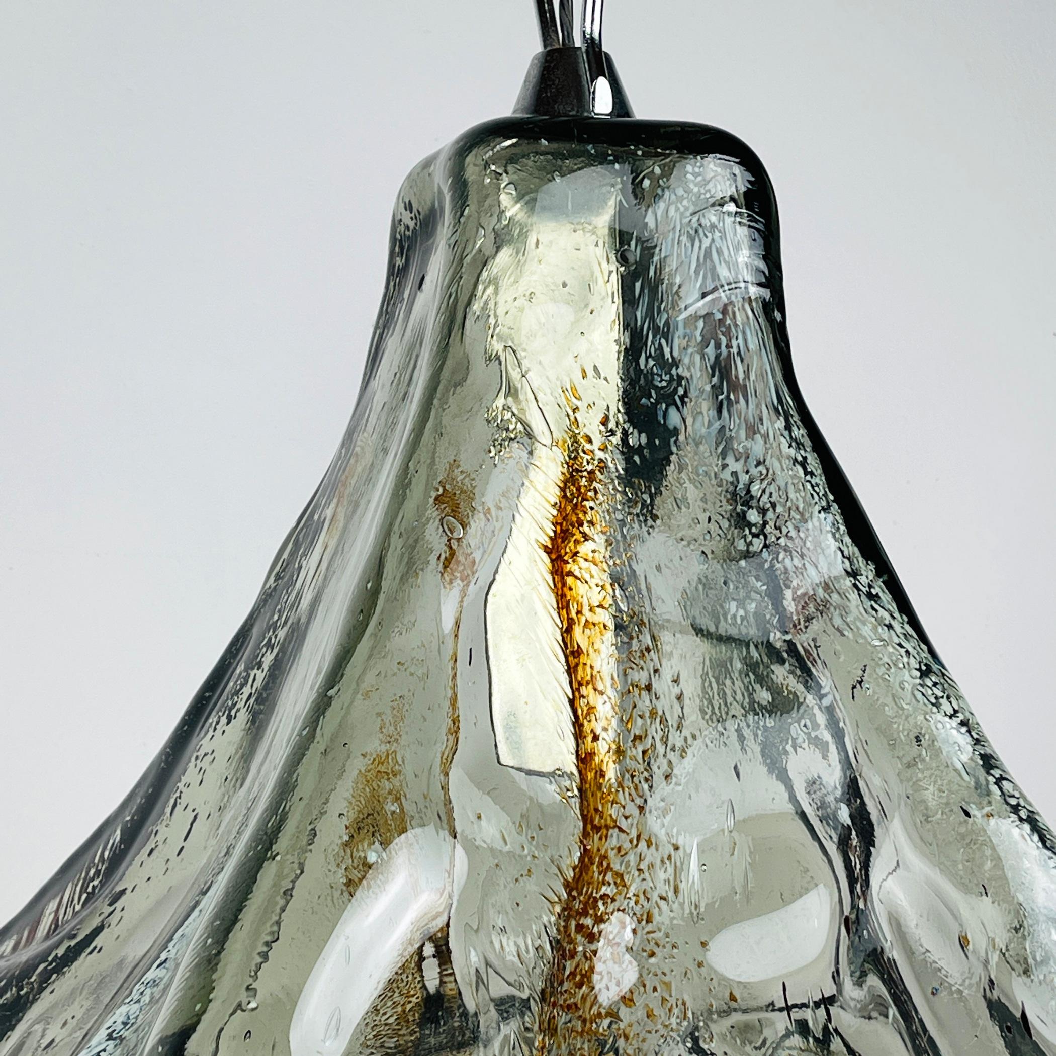 Murano Glass Pendant Lamp Flower by Carlo Nason for AV Mazzega Italy 1970s  For Sale 6