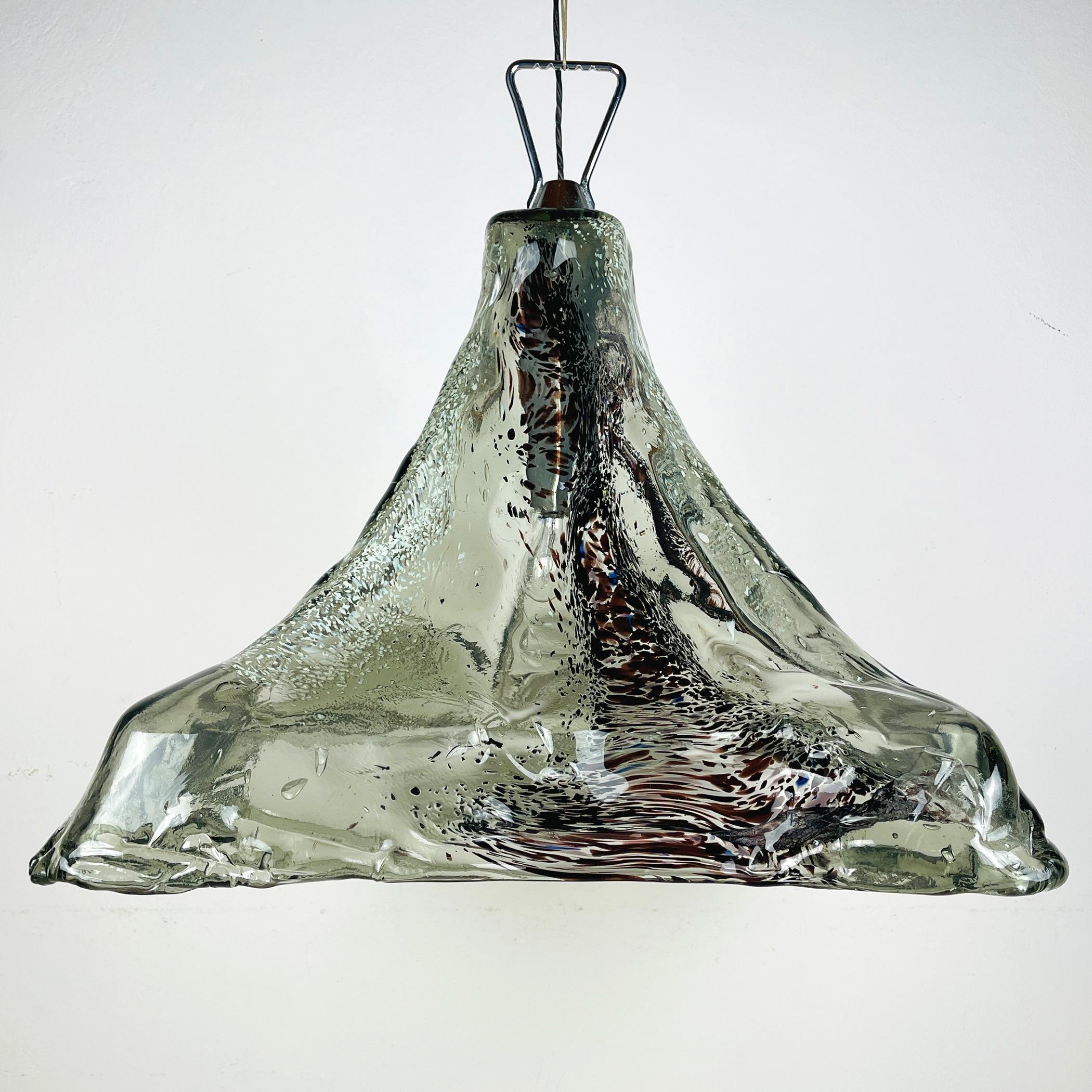 Murano Glass Pendant Lamp Flower by Carlo Nason for AV Mazzega Italy 1970s  For Sale 7