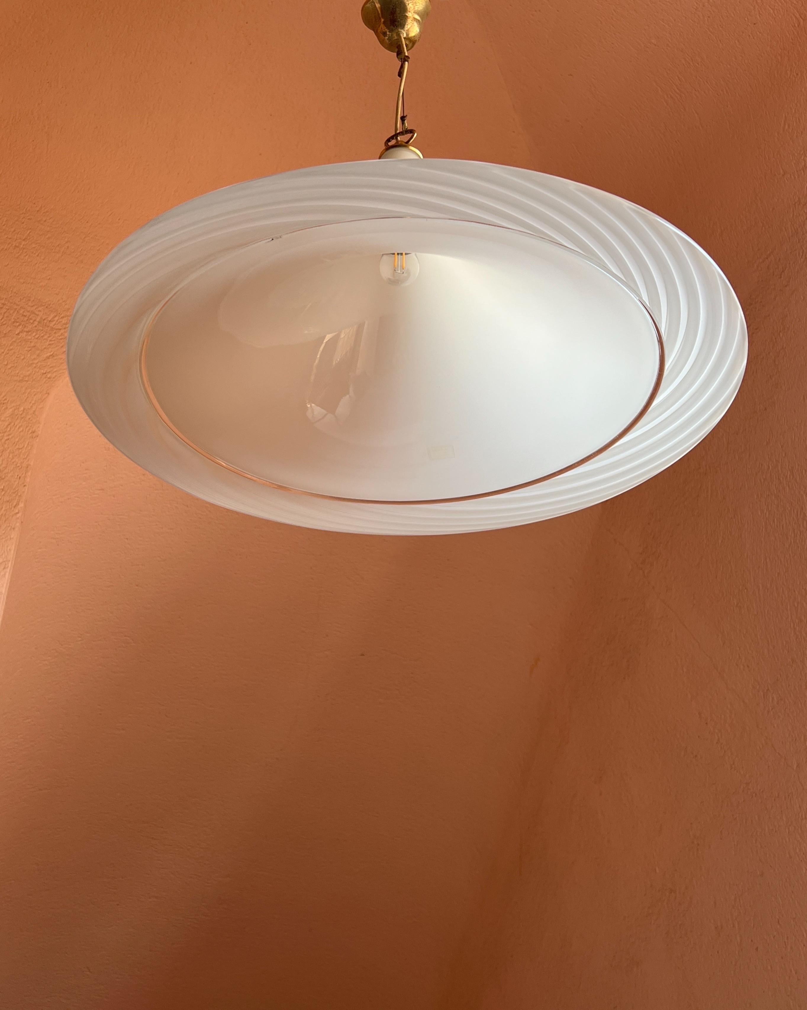 XX secolo Lampada a sospensione in vetro di Murano anni '70 in vendita