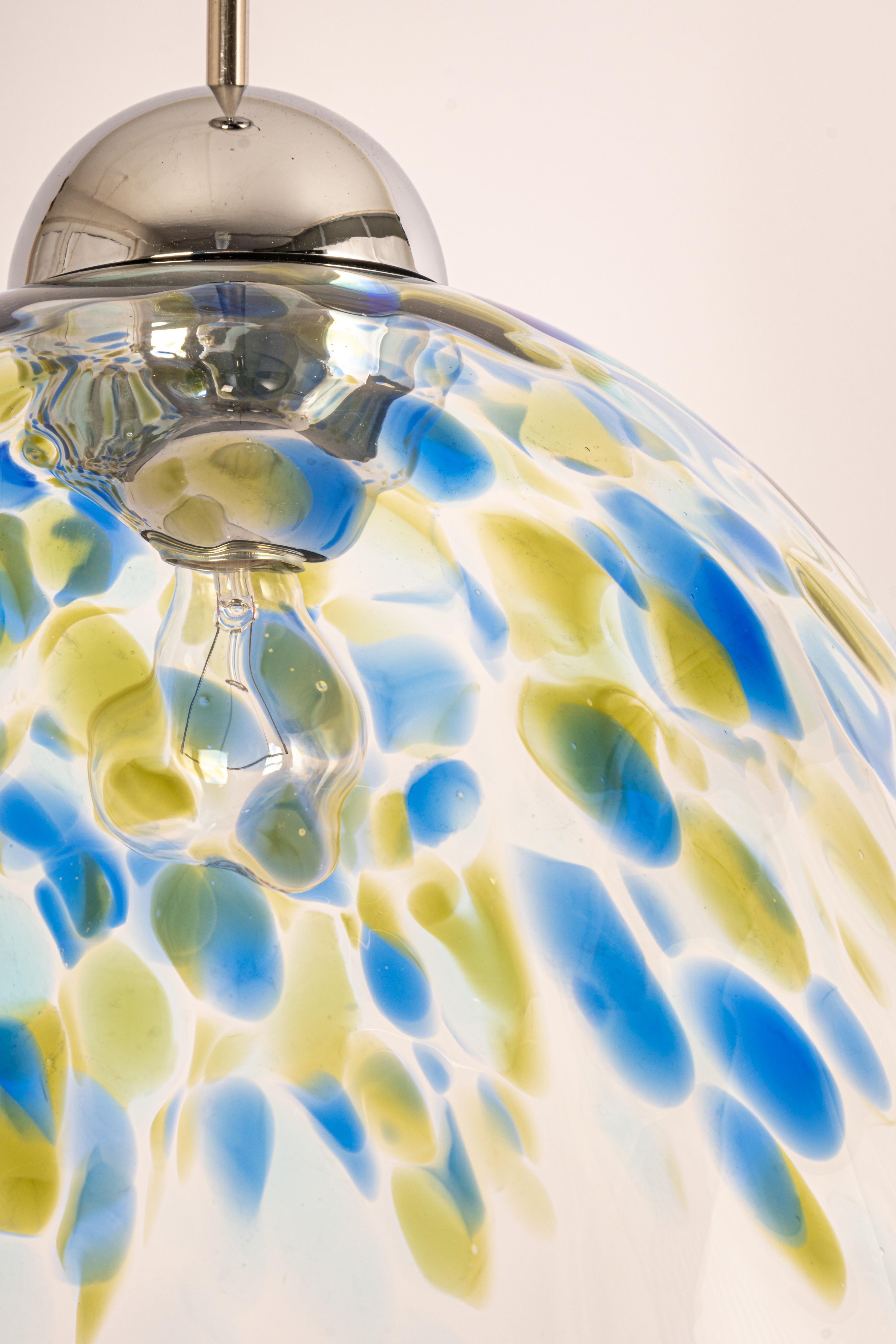 Murano Glass Pendant Light Designed by Kalmar, Austria, 1970s In Good Condition For Sale In Aachen, NRW