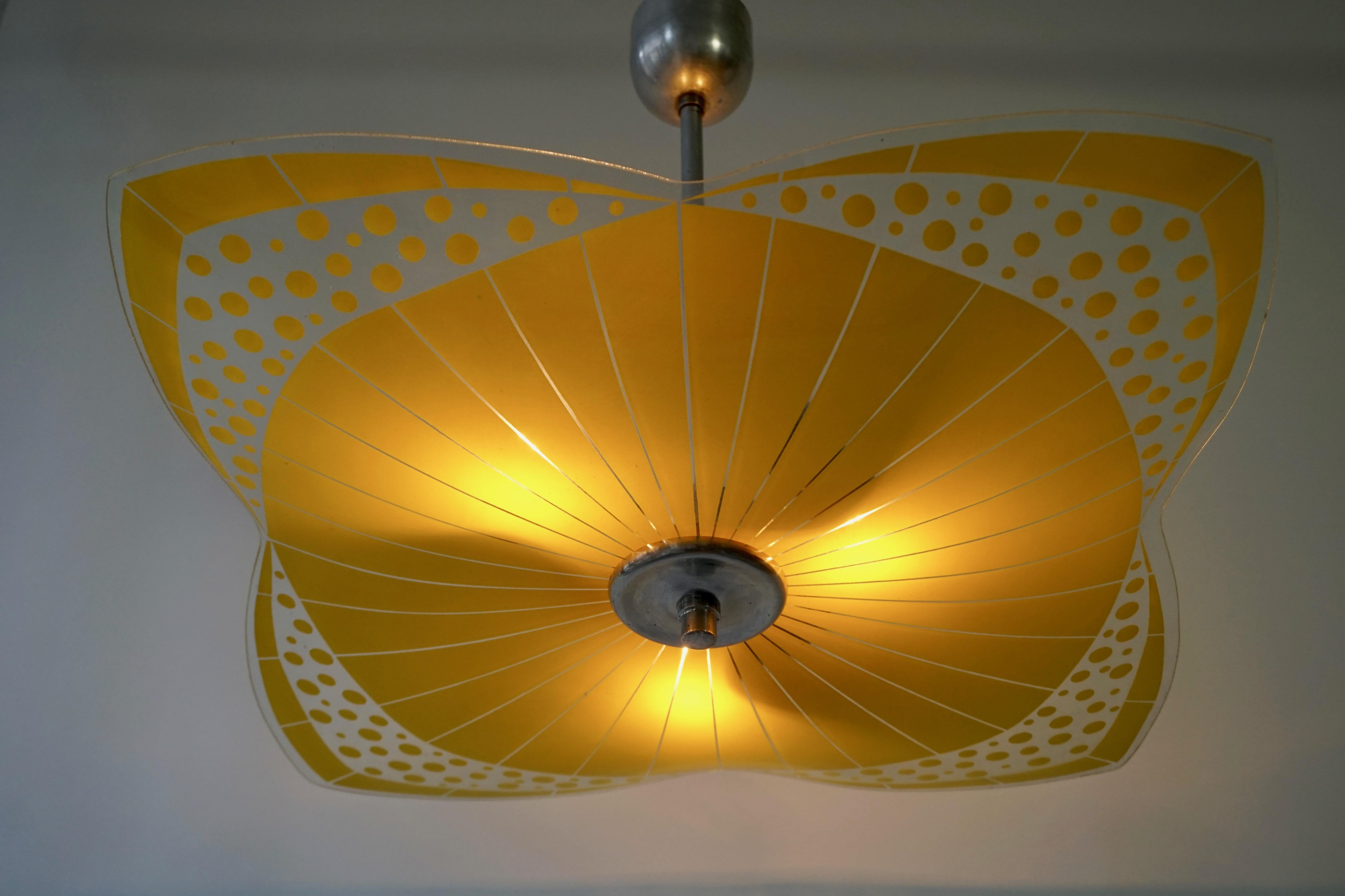 Mid-Century Modern Murano Glass Pendant Light, Italy For Sale