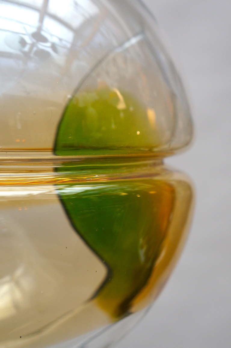 Milieu du XXe siècle Lampe à suspension en verre de Murano, Italie en vente