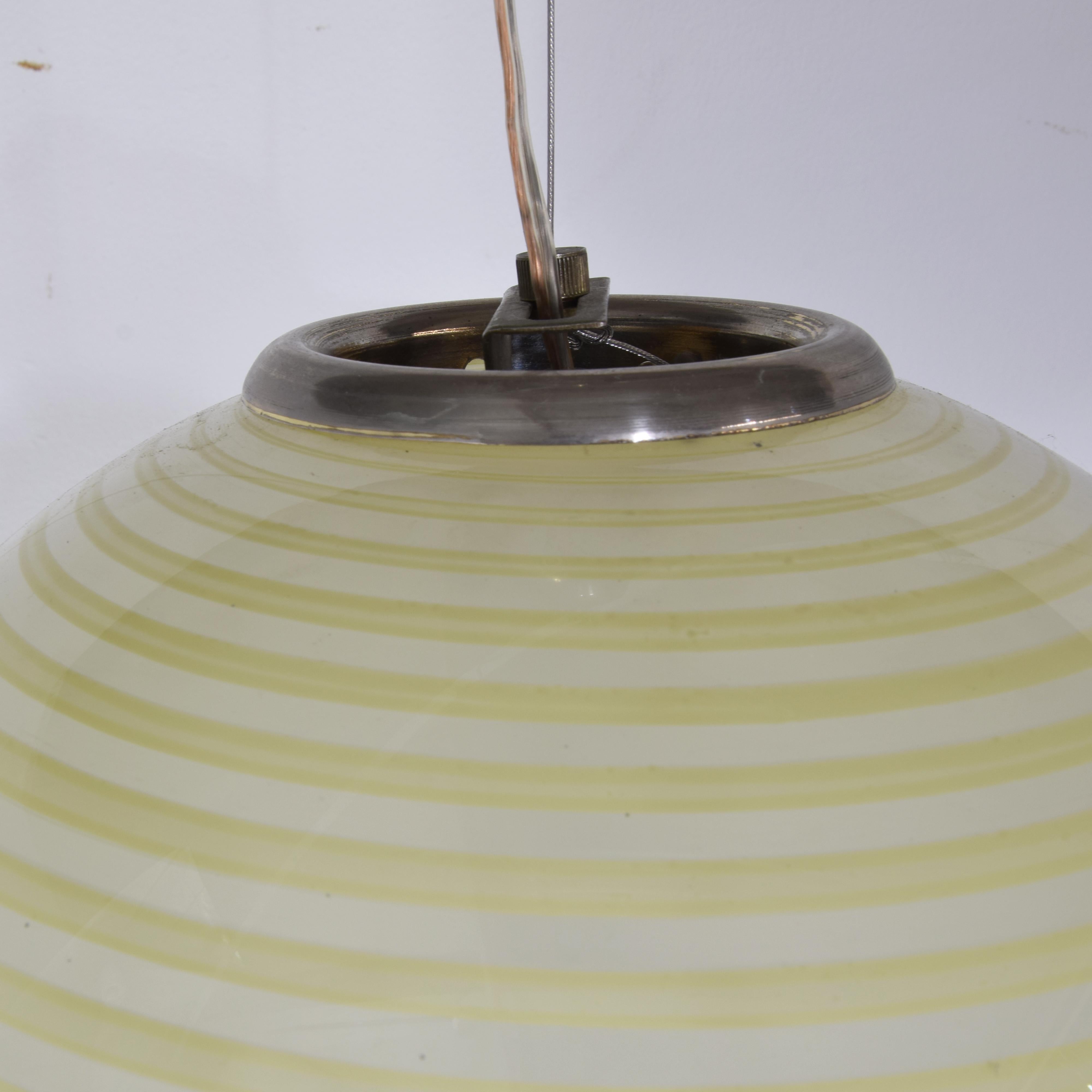 Murano glass pendant – Venice 1950s att.Venini . Cristal de Murano en venta