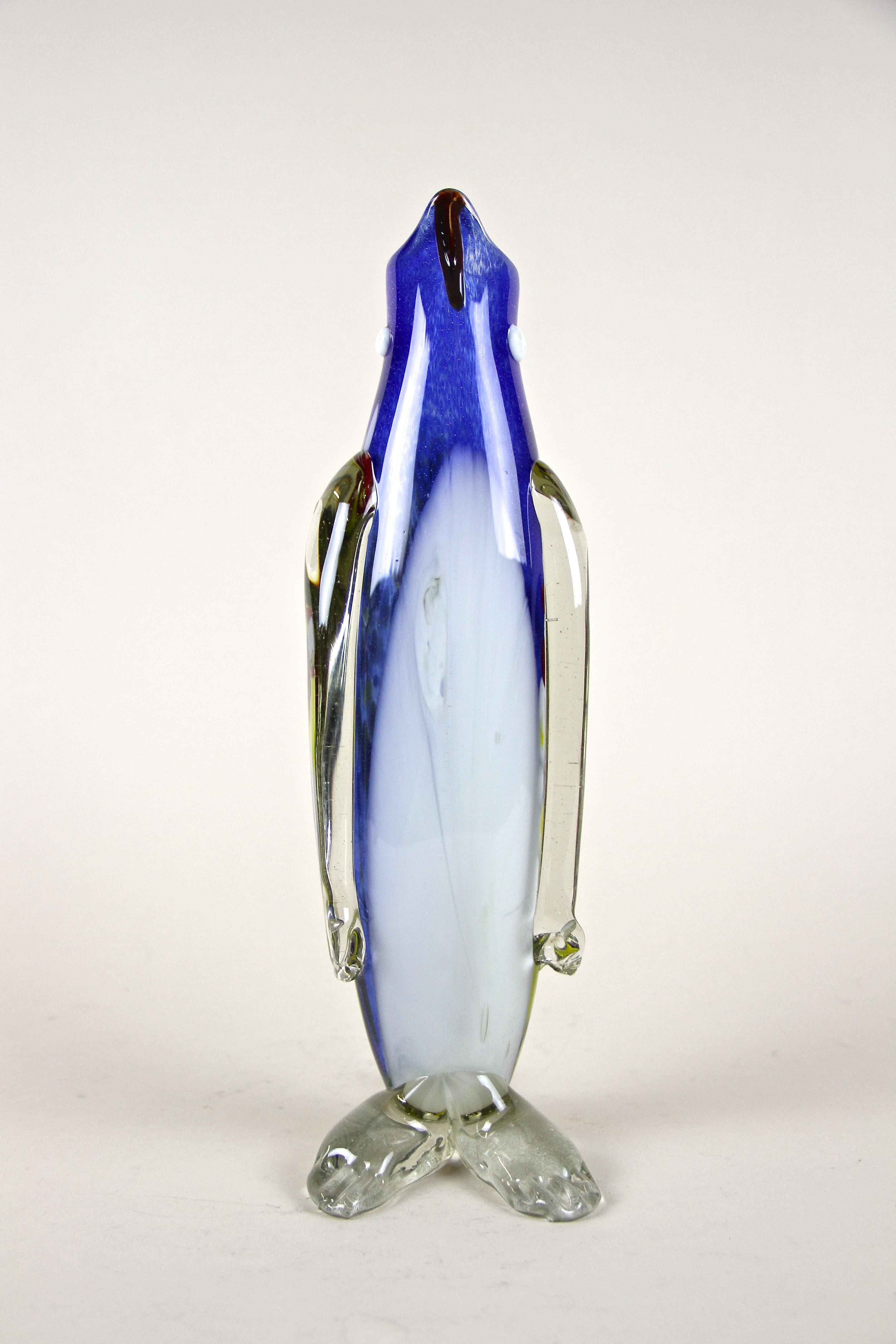 Mid-Century Modern Vase pingouin en verre de Murano du milieu du siècle, Italie, vers 1960 en vente