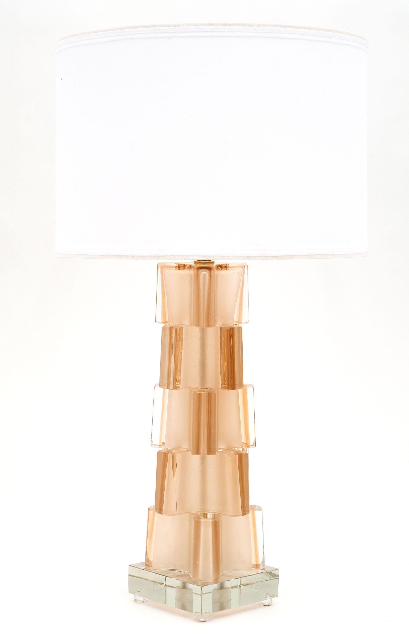 Geometrische Lampen aus Muranoglas in Rosa im Zustand „Hervorragend“ im Angebot in Austin, TX