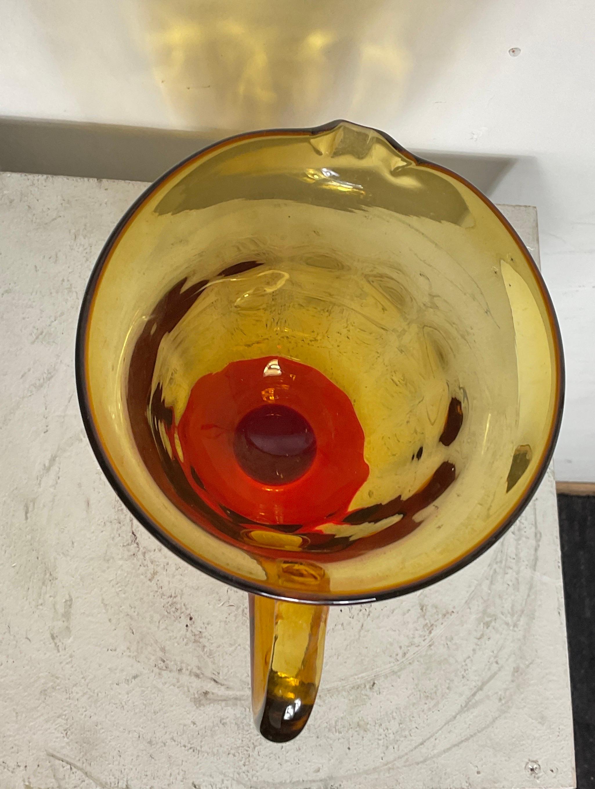 Murano glass pitcher attributable to Vittorio Zecchin, 1930 For Sale 4