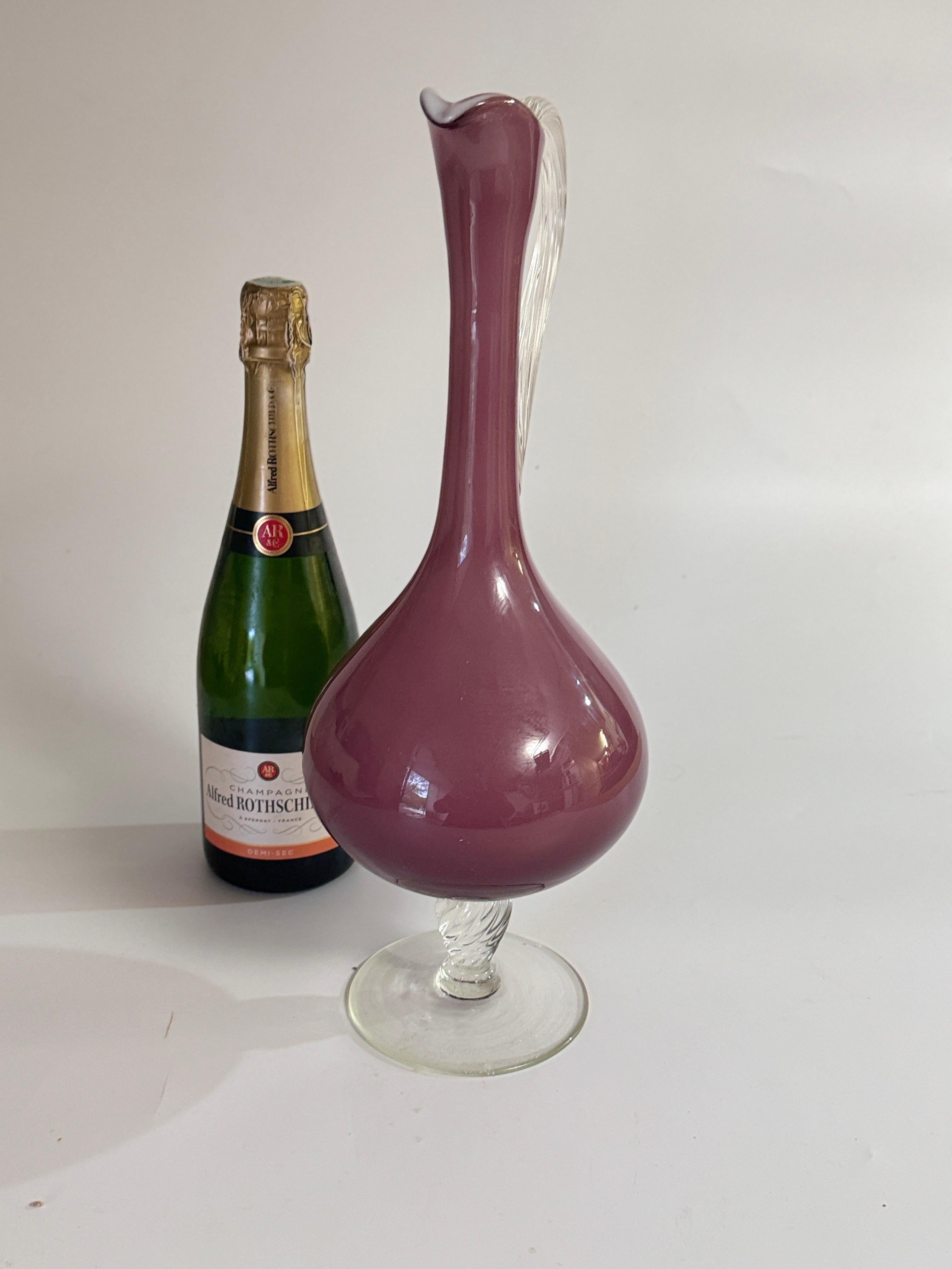 Murano Glass  Pitcher with handle Twisted Glass Handle Purple  Color Italy 20th In Good Condition For Sale In Auribeau sur Siagne, FR