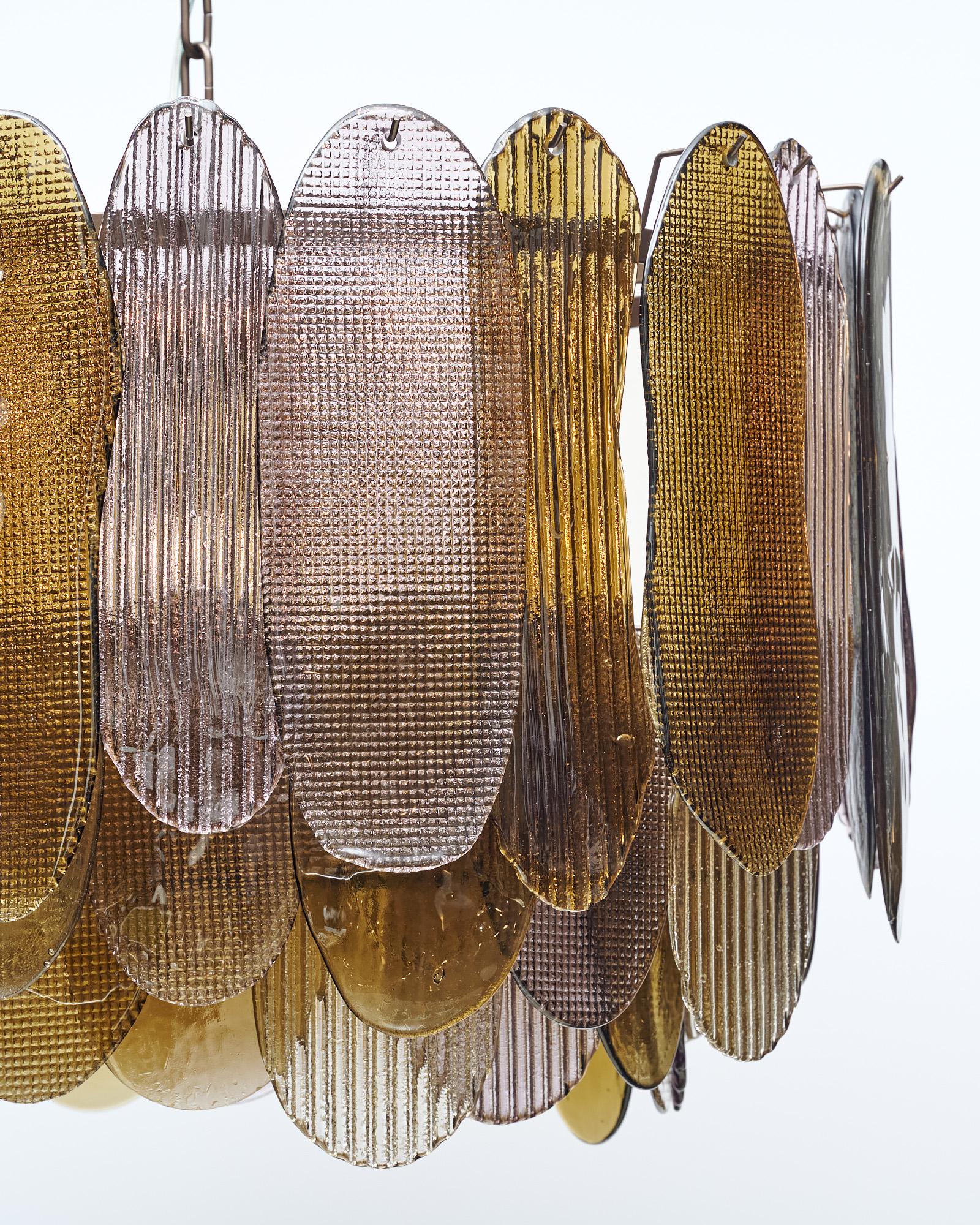 Mid-Century moderno Lampadario in vetro di Murano viola e ambra in vendita